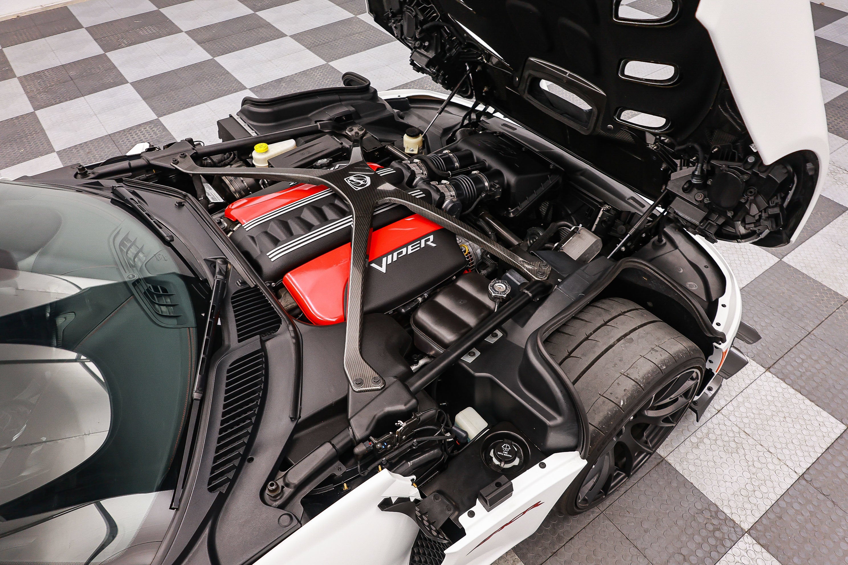 2016 Dodge Viper GTC