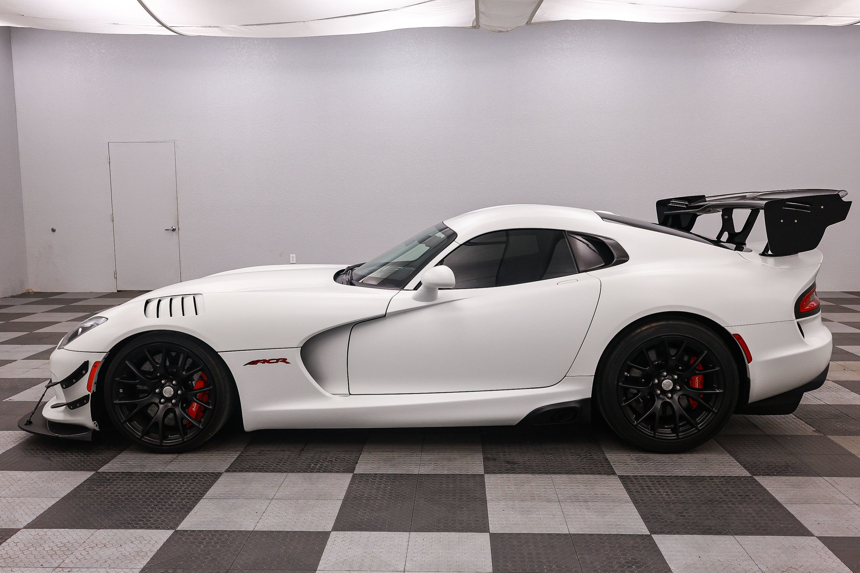 2016 Dodge Viper GTC