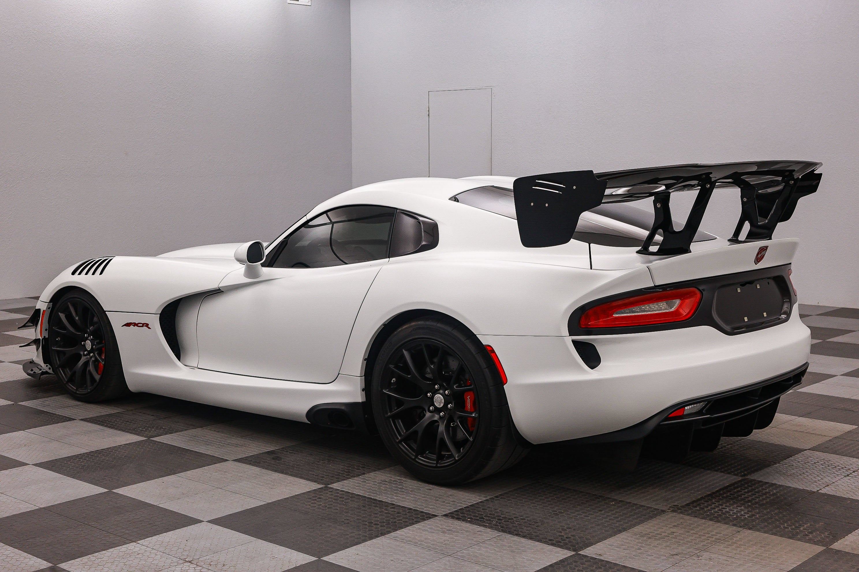 2016 Dodge Viper GTC