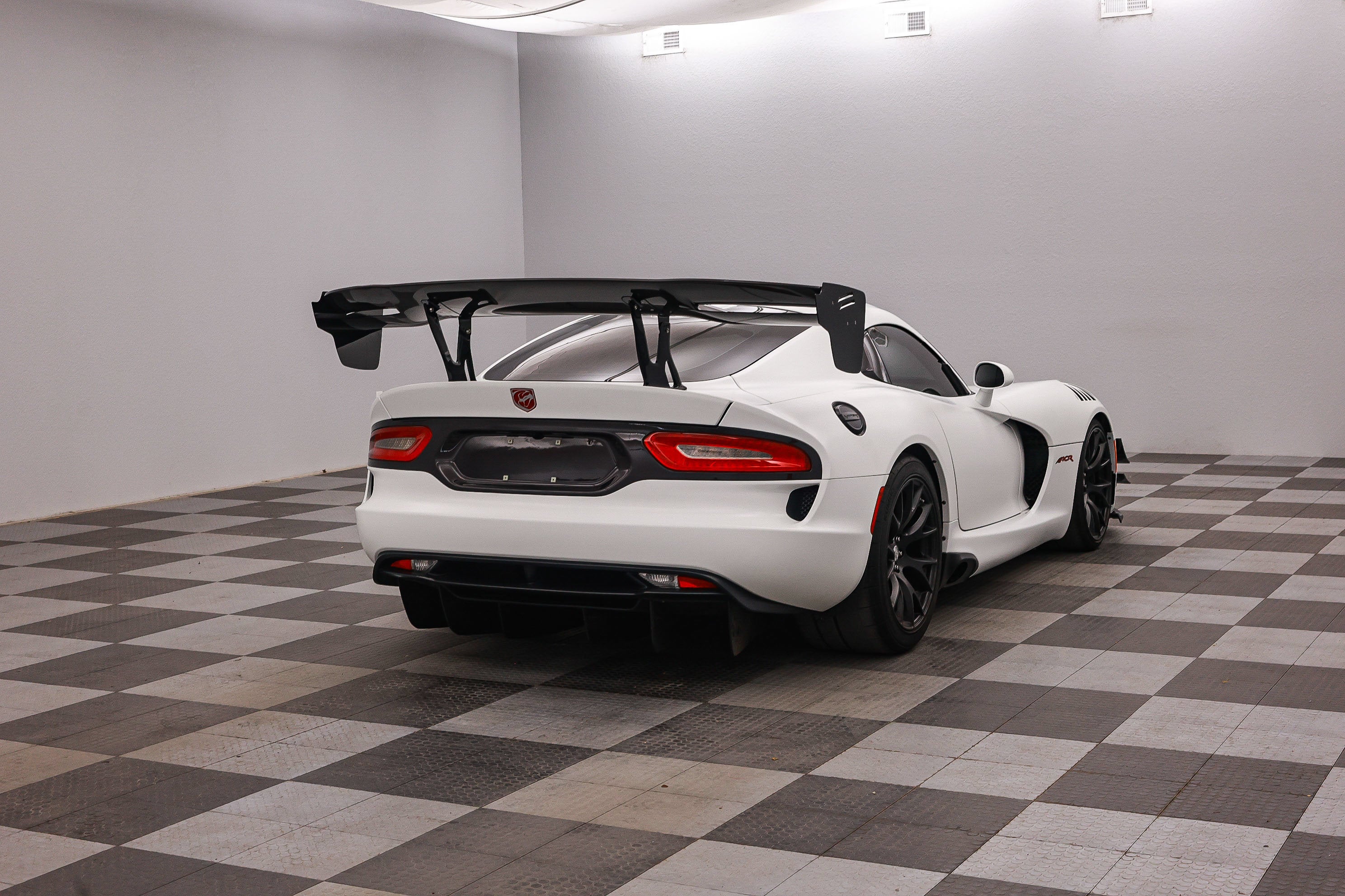 2016 Dodge Viper GTC