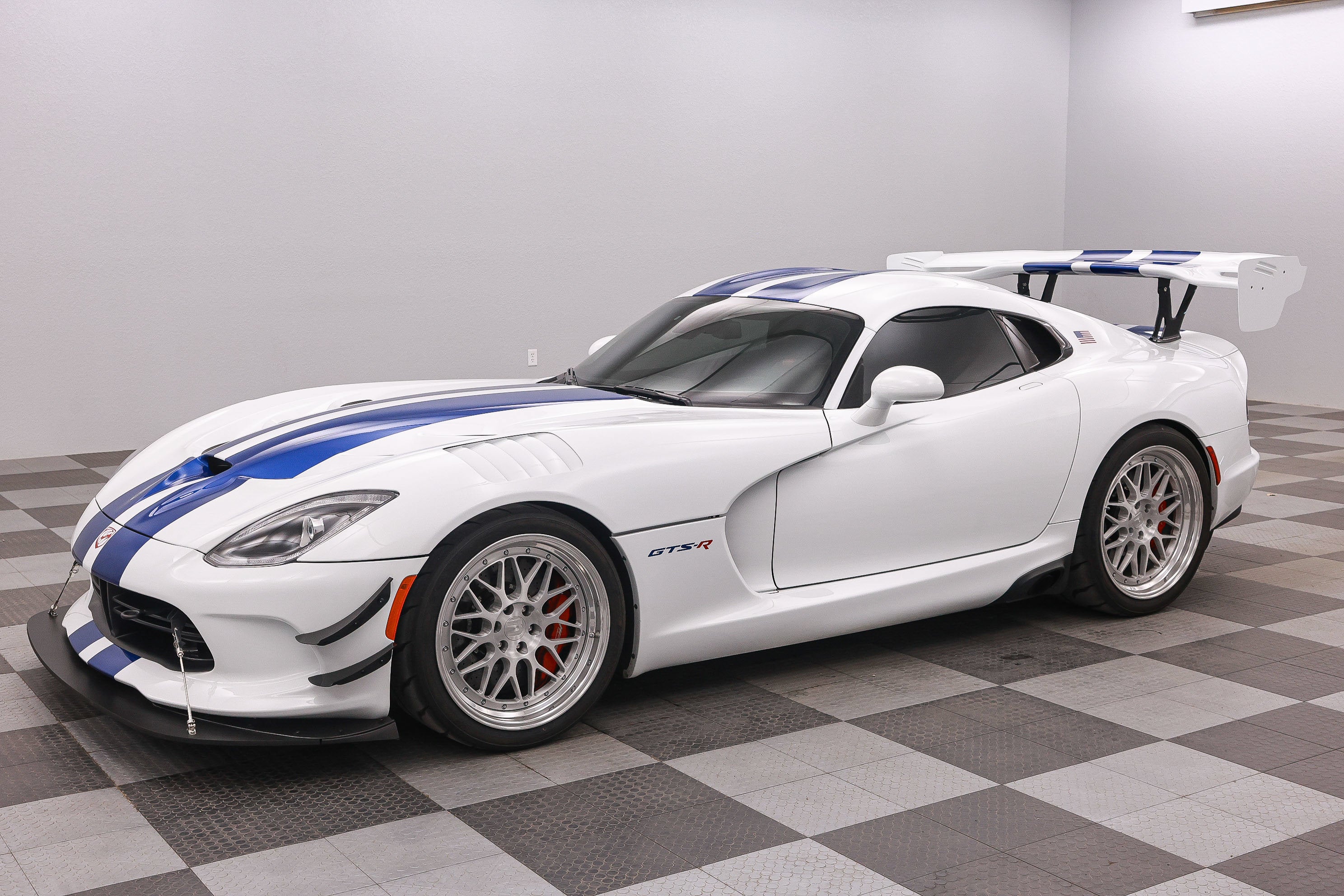 2017 Dodge Viper GTC