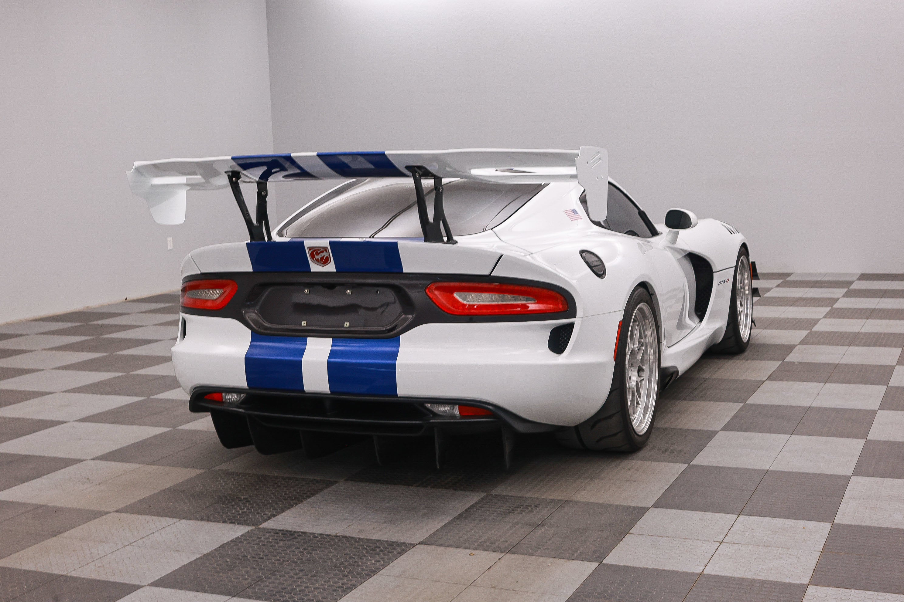 2017 Dodge Viper GTC