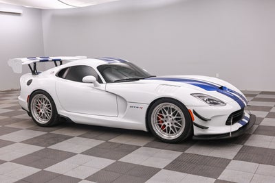 2017 Dodge Viper GTC