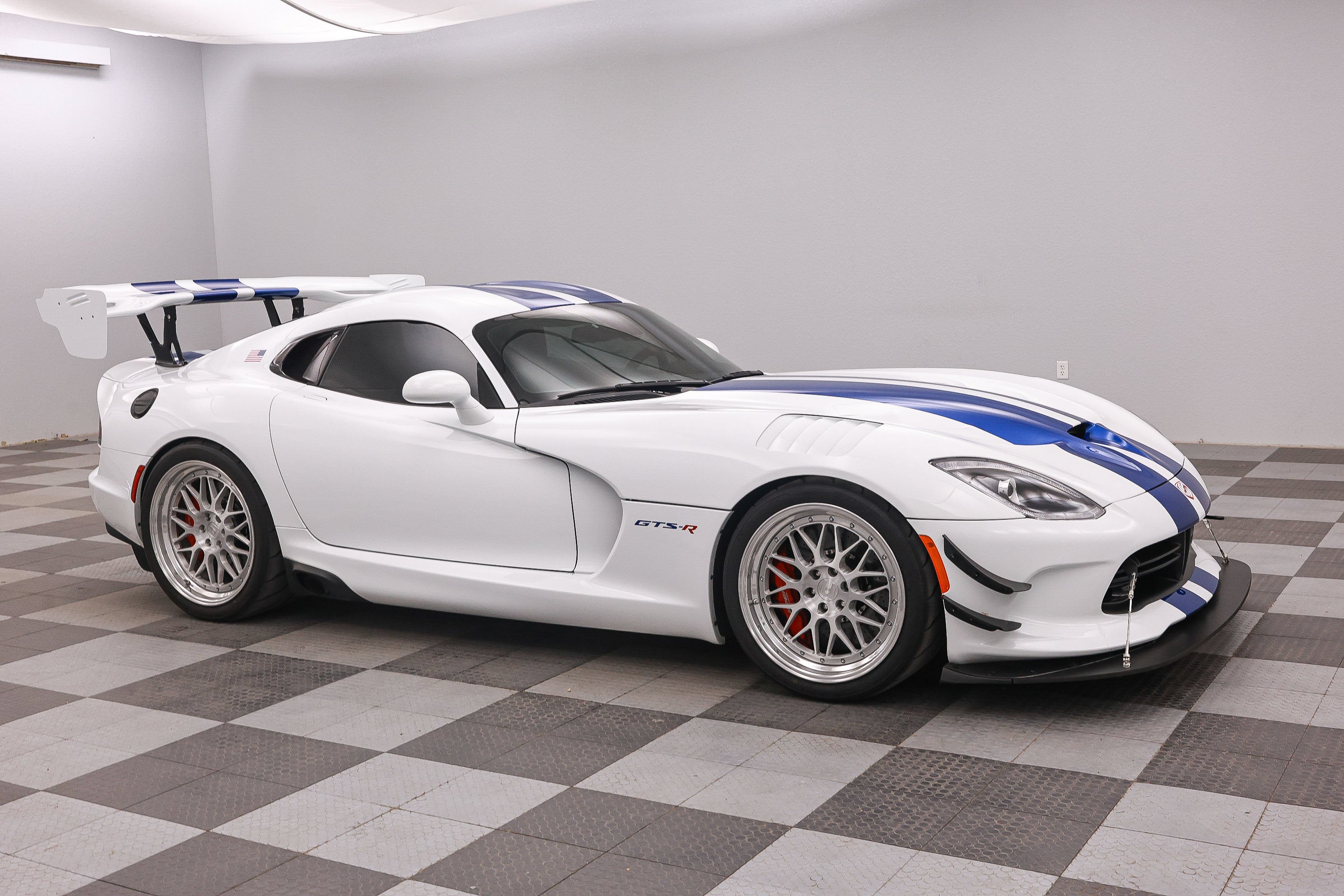 2017 Dodge Viper GTC