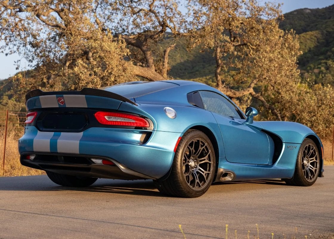 2017 Dodge Viper GTC