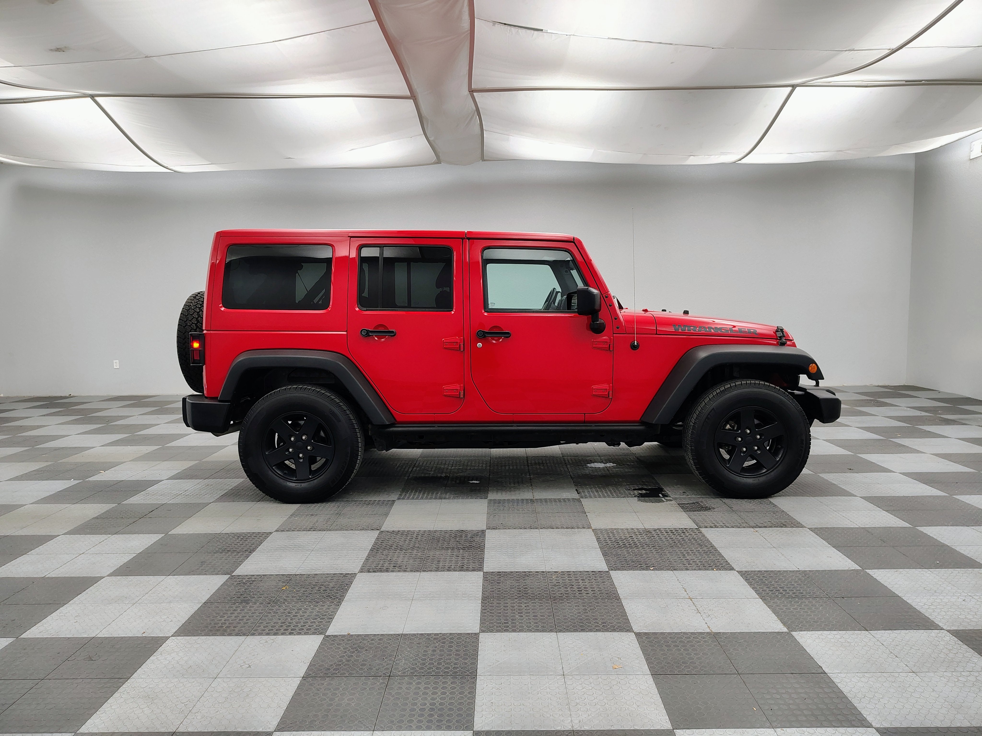 2016 Jeep Wrangler Unlimited Black Bear