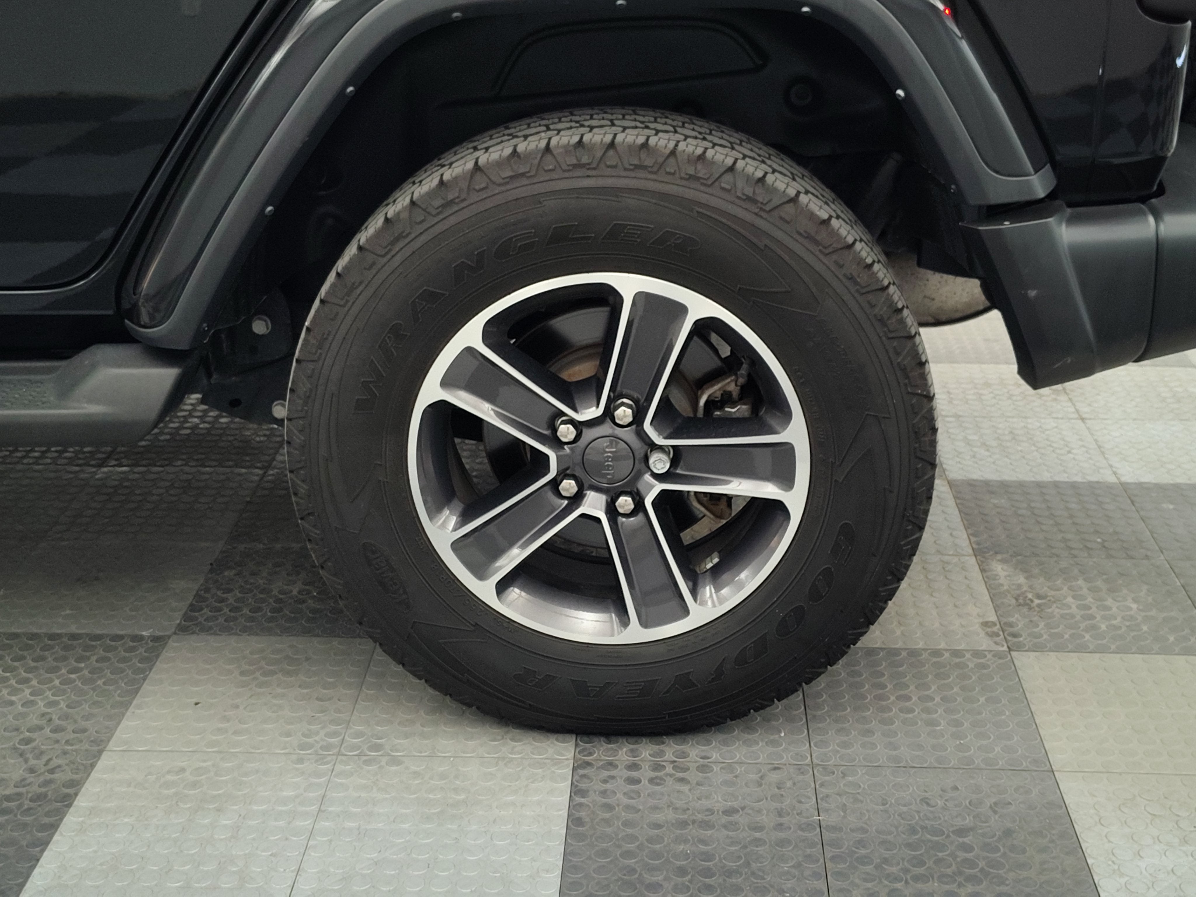 2023 Jeep Wrangler Sahara