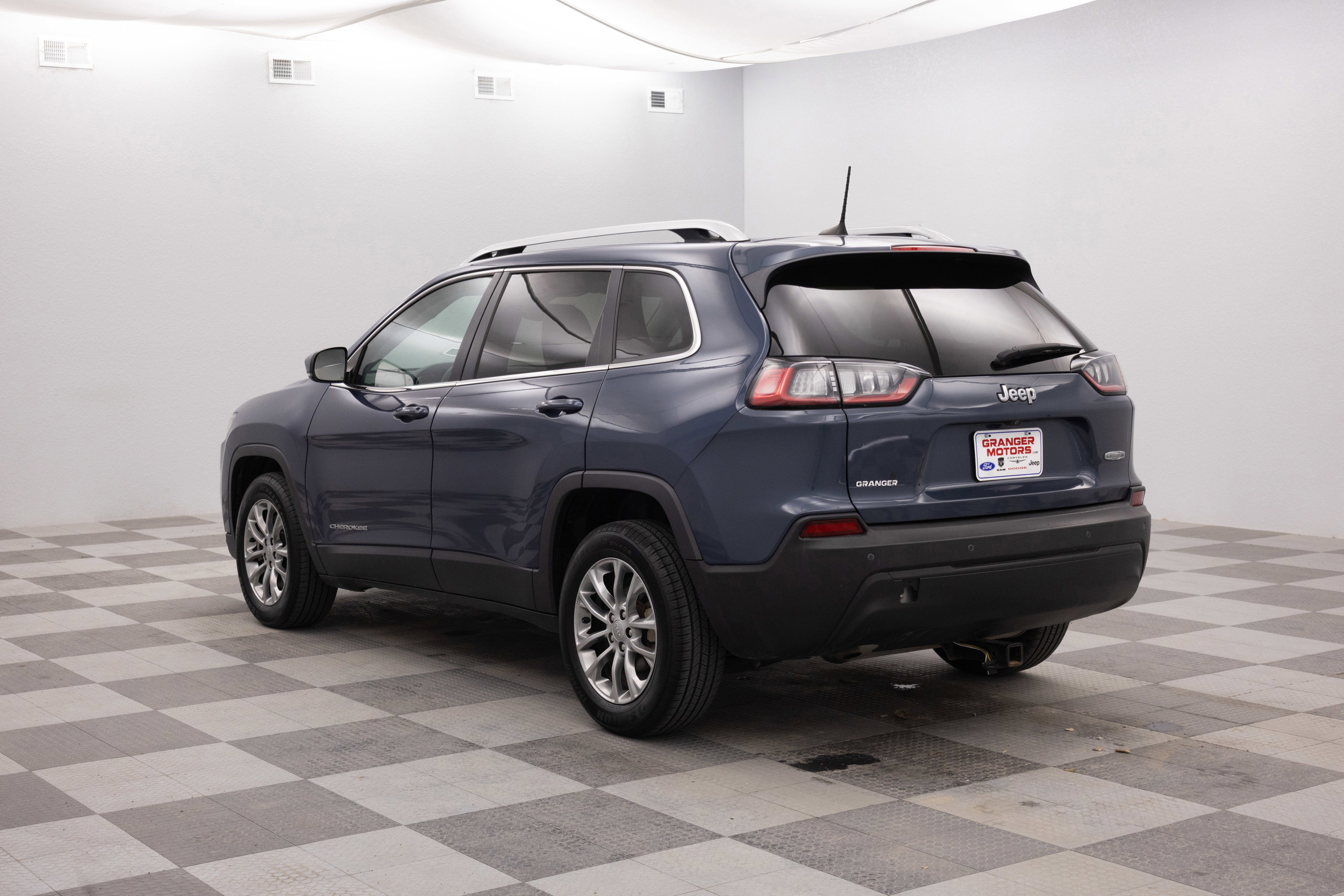 2021 Jeep Cherokee Latitude Plus FWD