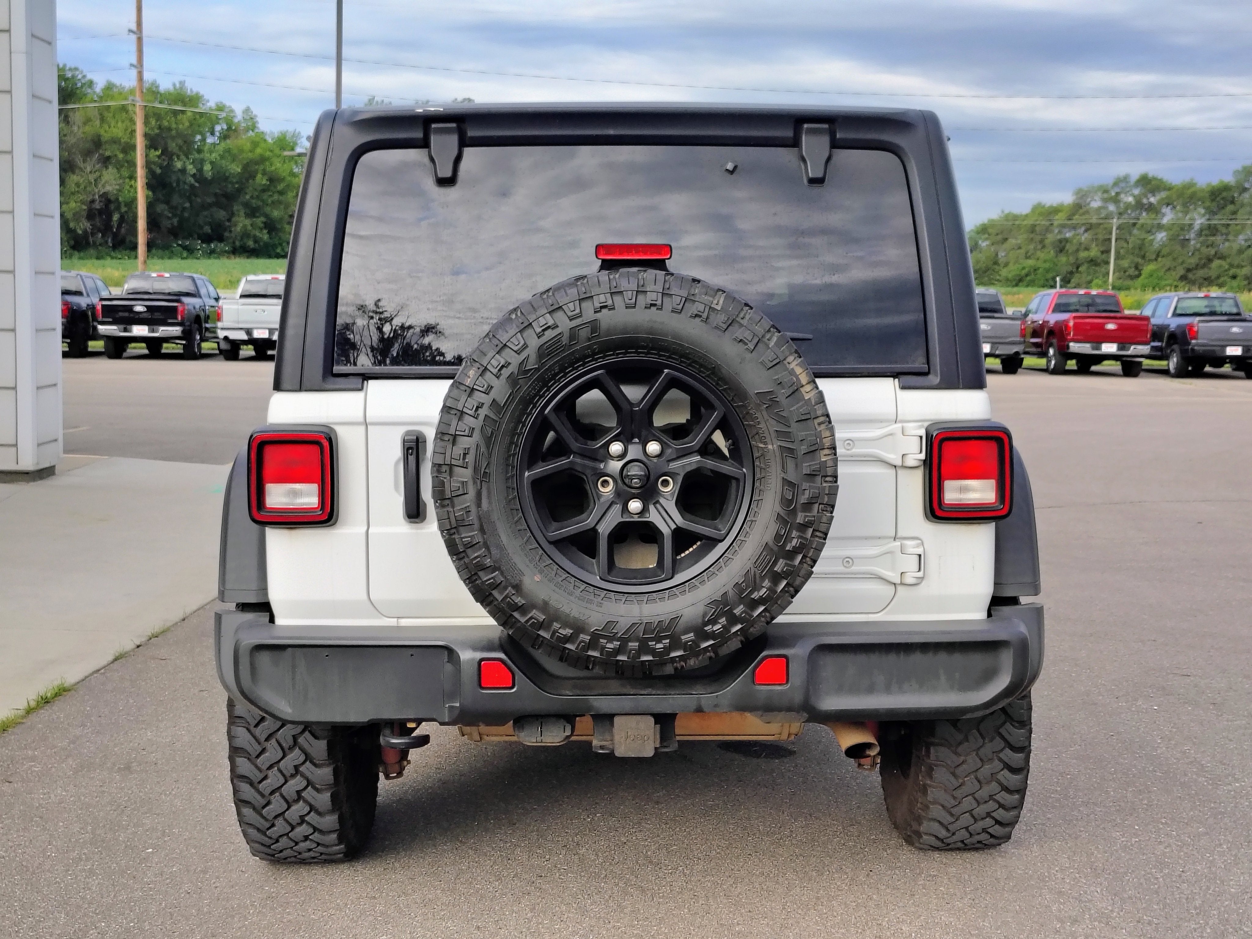 2024 Jeep Wrangler 4-Door Willys 4x4
