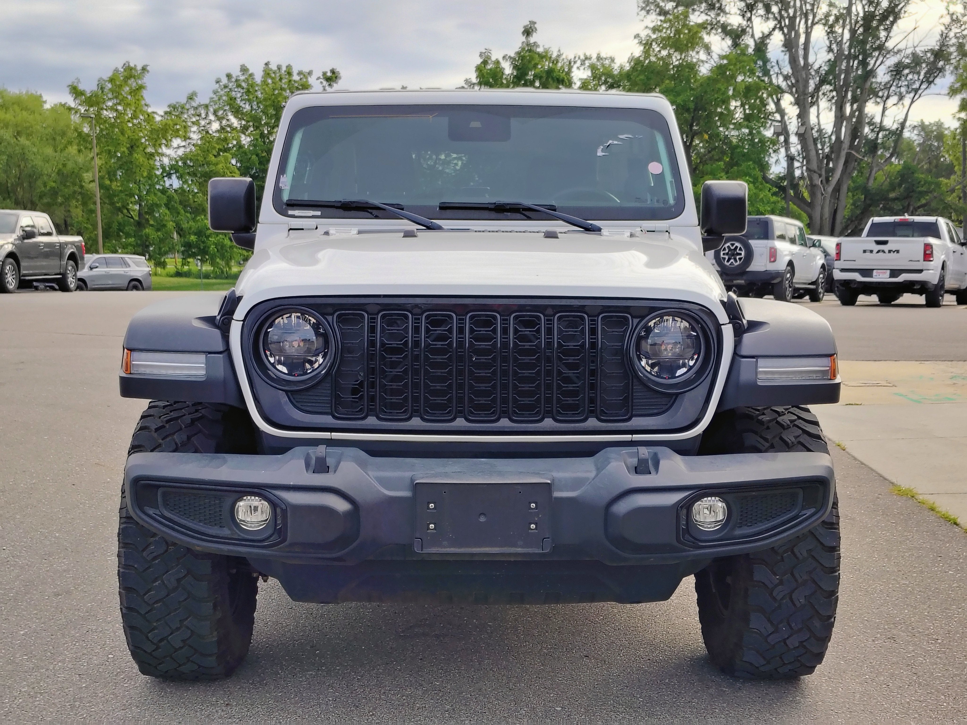 2024 Jeep Wrangler 4-Door Willys 4x4