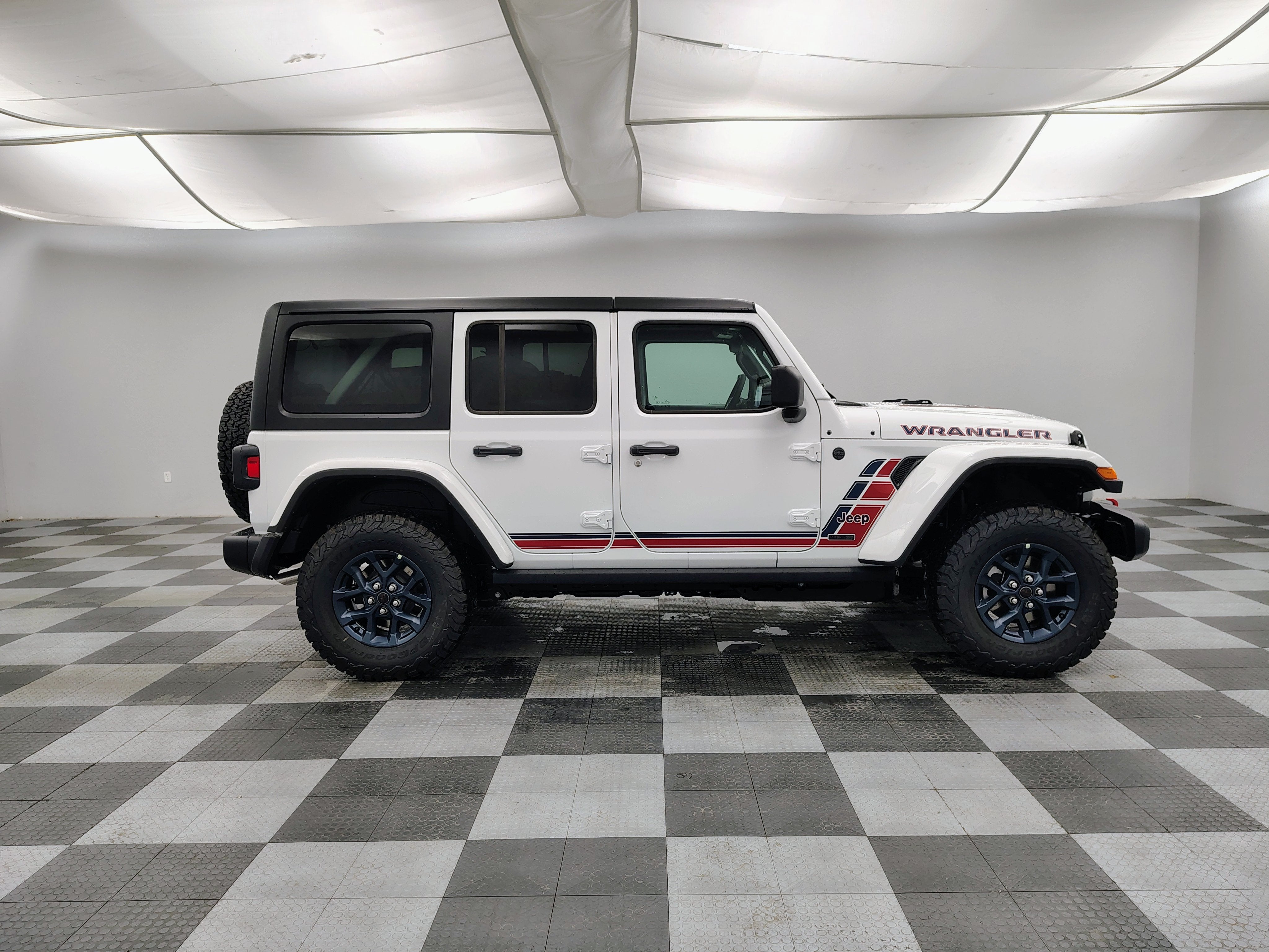 2026 Jeep Wrangler Unlimited Sport