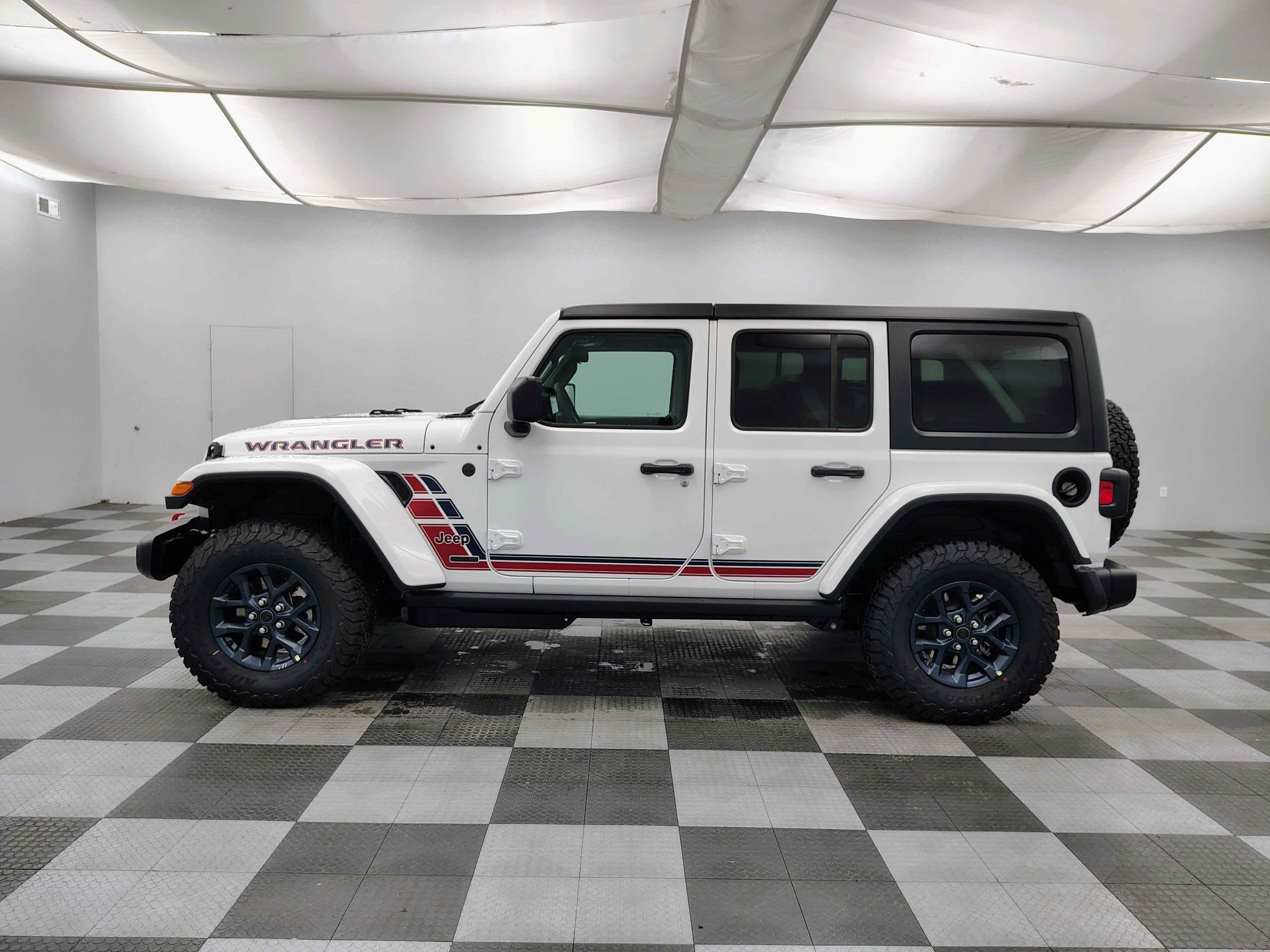 2026 Jeep Wrangler Unlimited Sport
