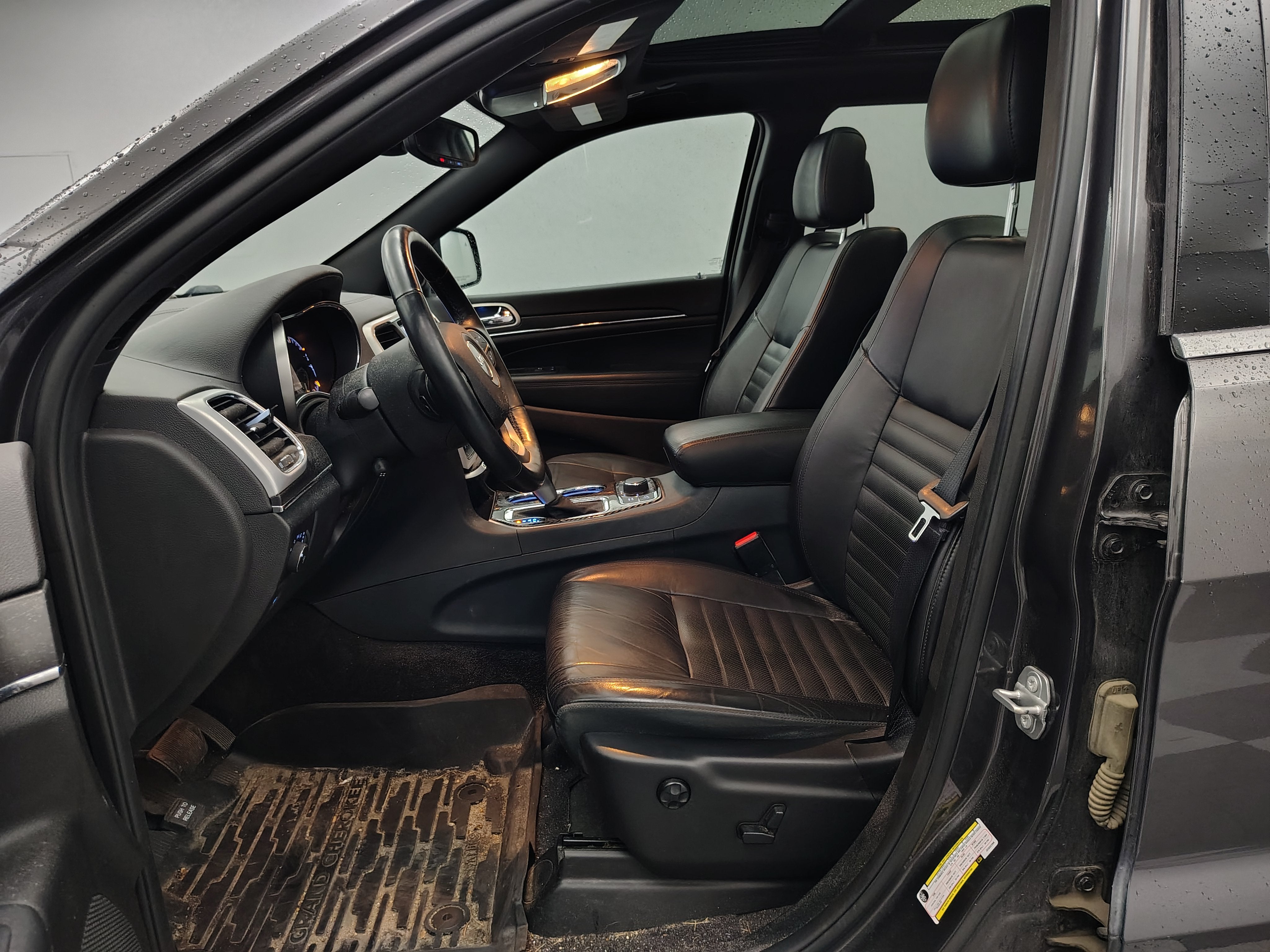 2018 Jeep Grand Cherokee Sterling Edition