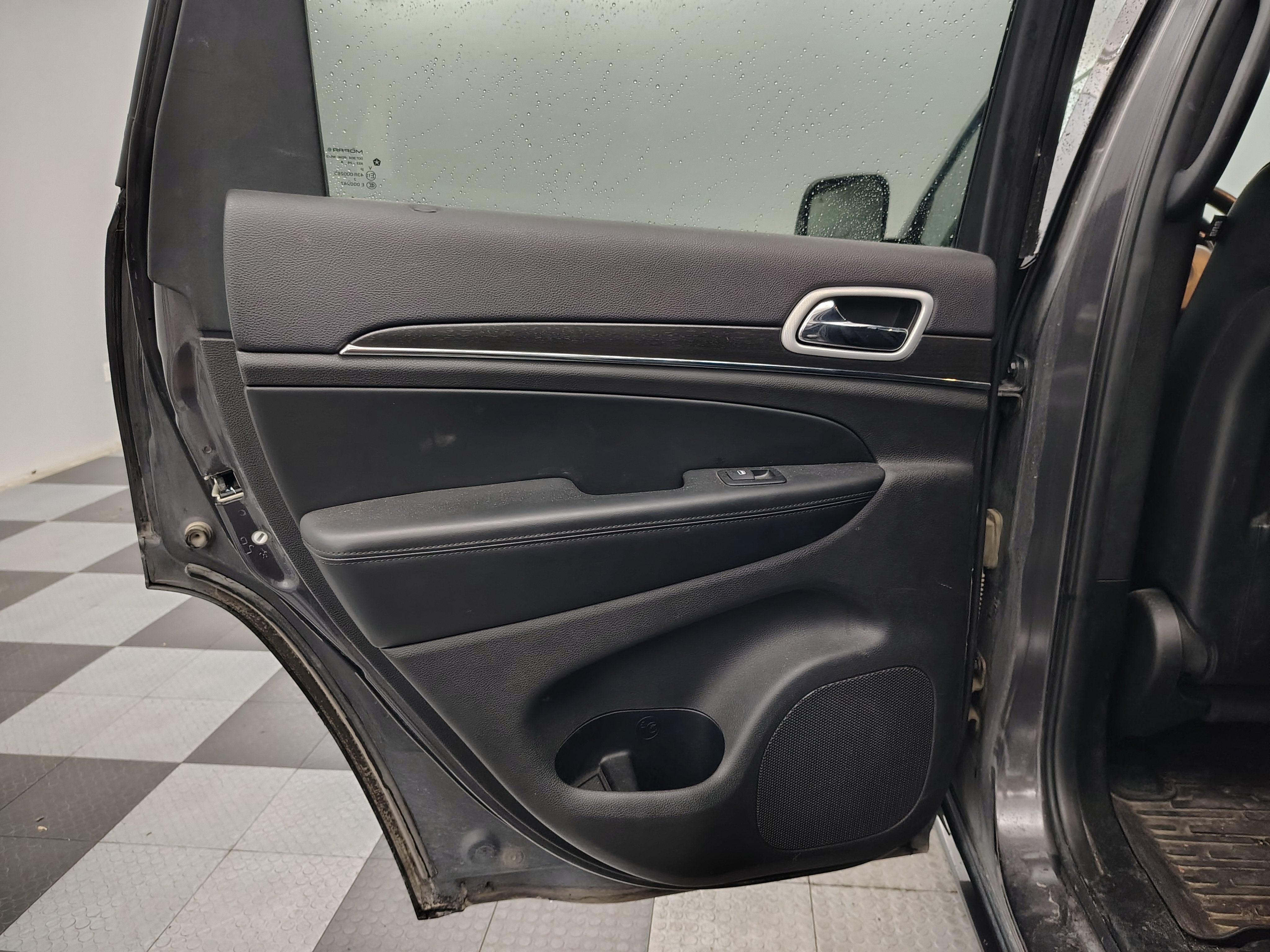 2018 Jeep Grand Cherokee Sterling Edition