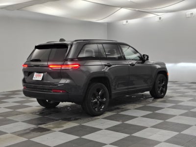 2023 Jeep Grand Cherokee Laredo