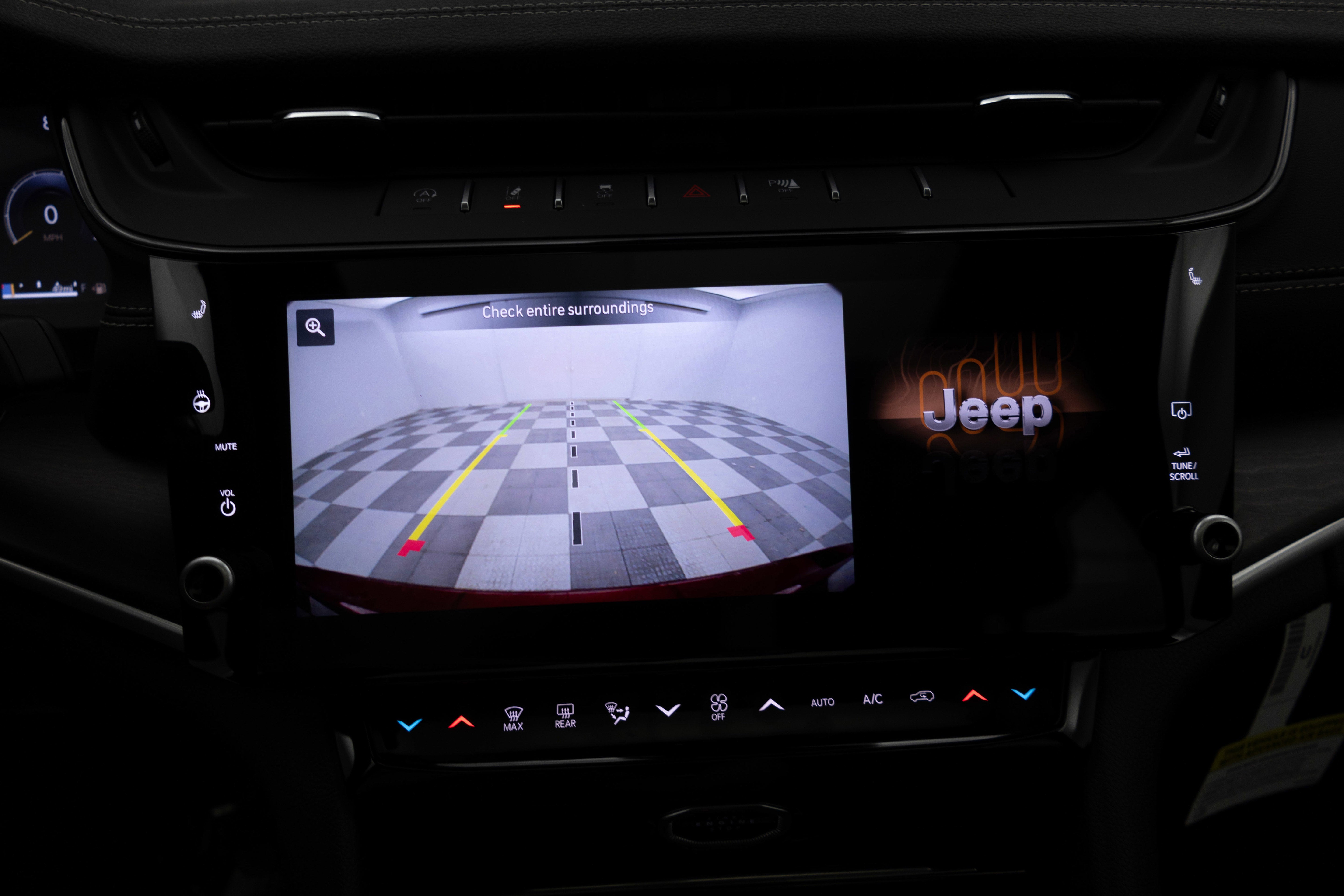 2026 Jeep Grand Cherokee GRAND CHEROKEE LAREDO ALTITUDE 4X4