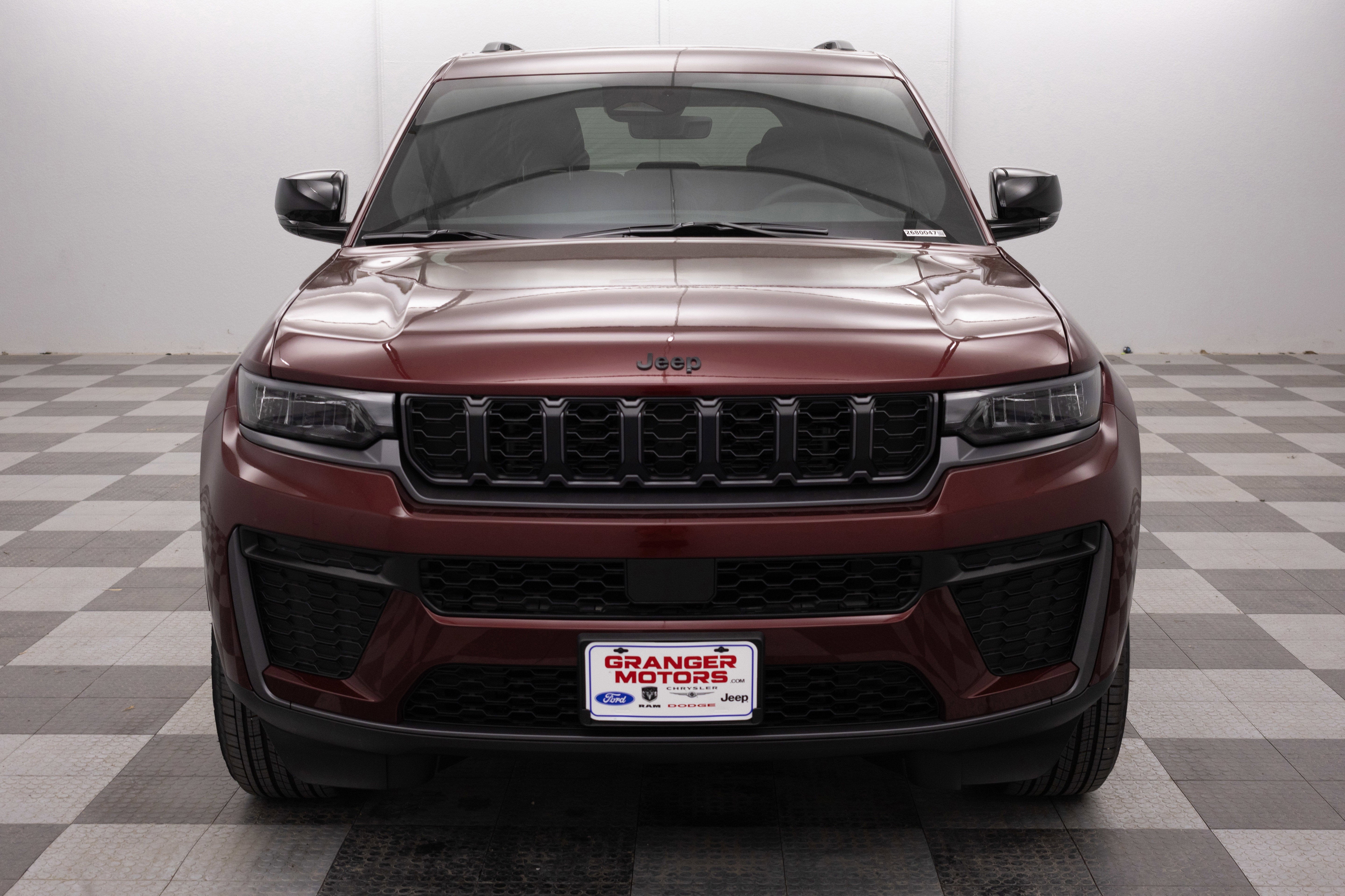 2026 Jeep Grand Cherokee GRAND CHEROKEE LAREDO ALTITUDE 4X4