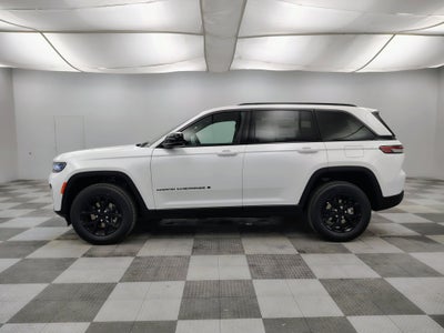 2026 Jeep Grand Cherokee Laredo Altitude