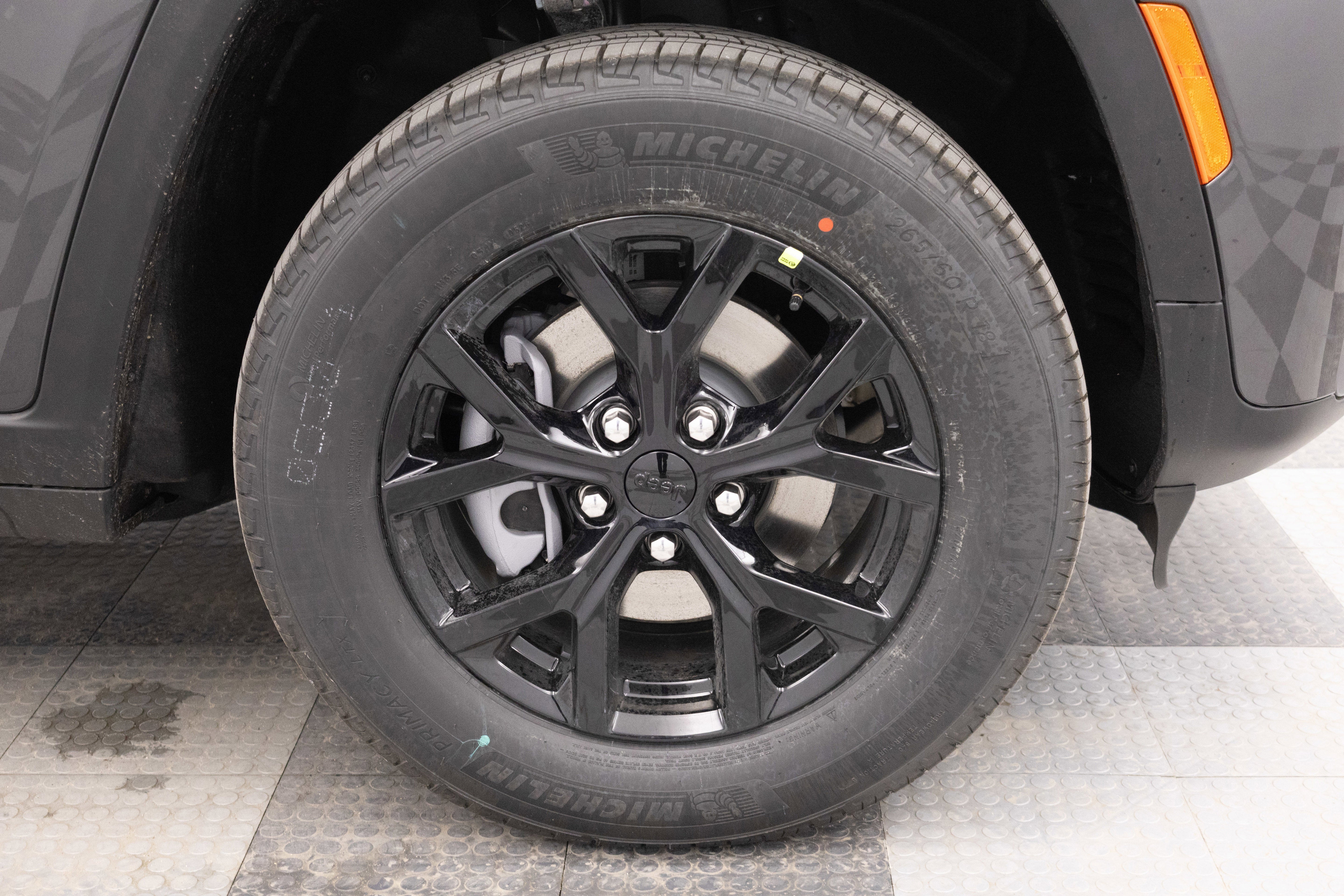 2026 Jeep Grand Cherokee GRAND CHEROKEE LAREDO ALTITUDE 4X4