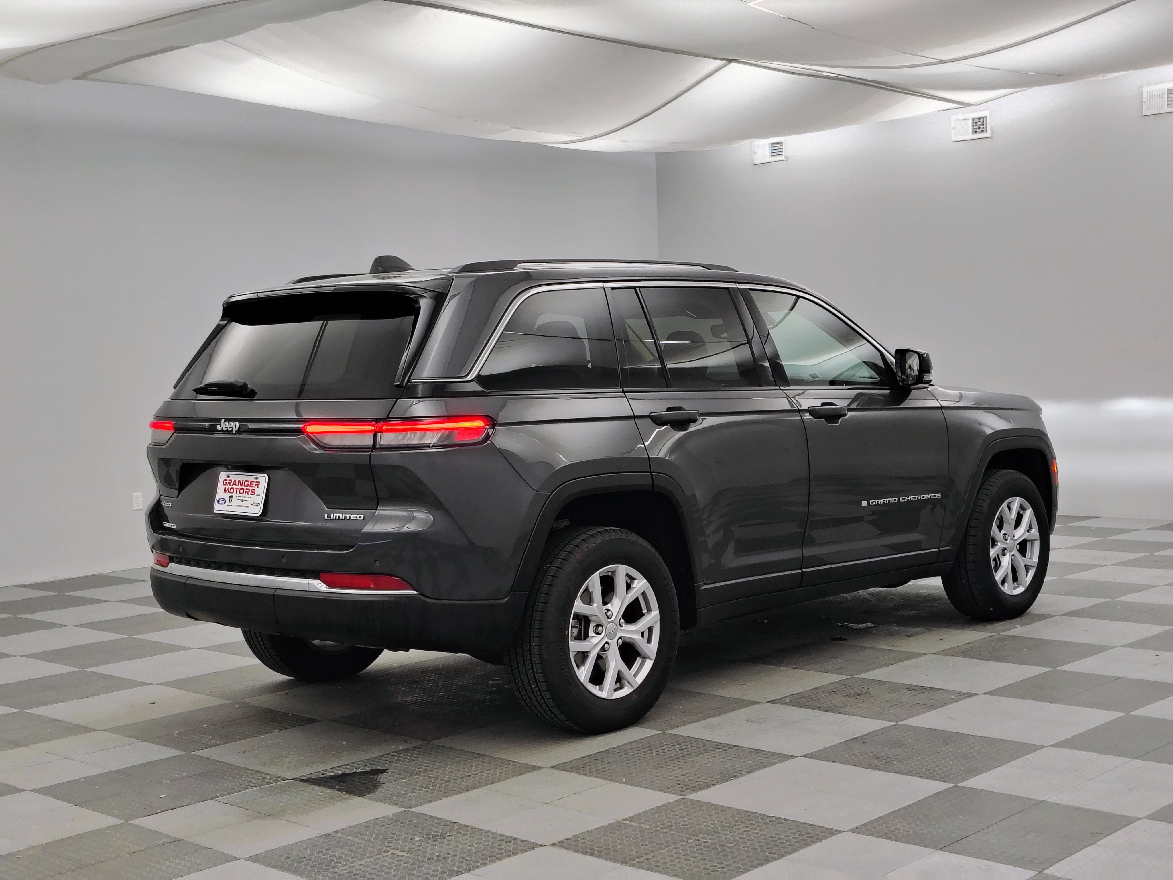 2022 Jeep Grand Cherokee Limited 4x4