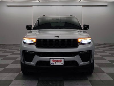 2026 Jeep Grand Cherokee 85th Anniversary Edition