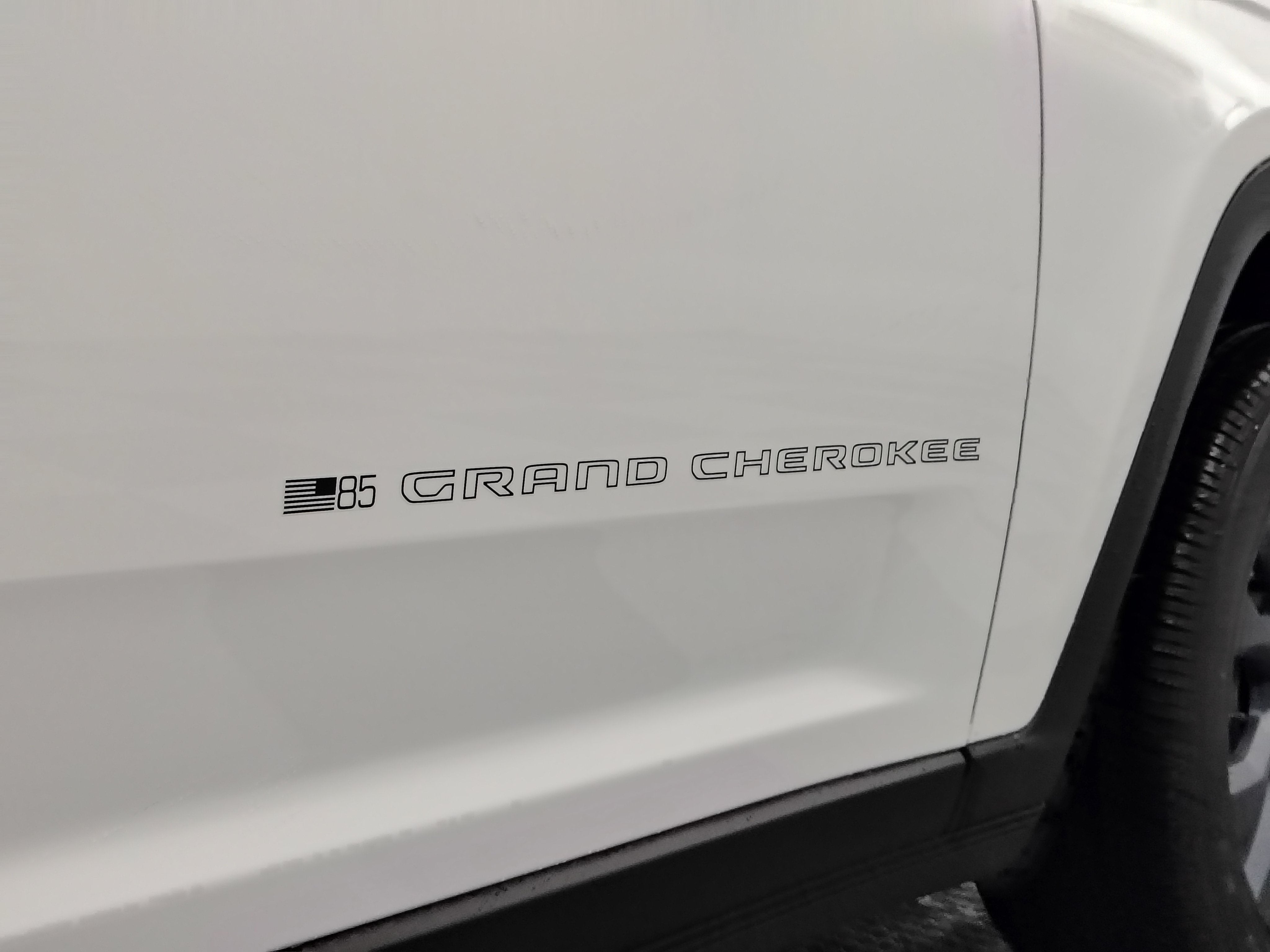 2026 Jeep Grand Cherokee 85th Anniversary Edition