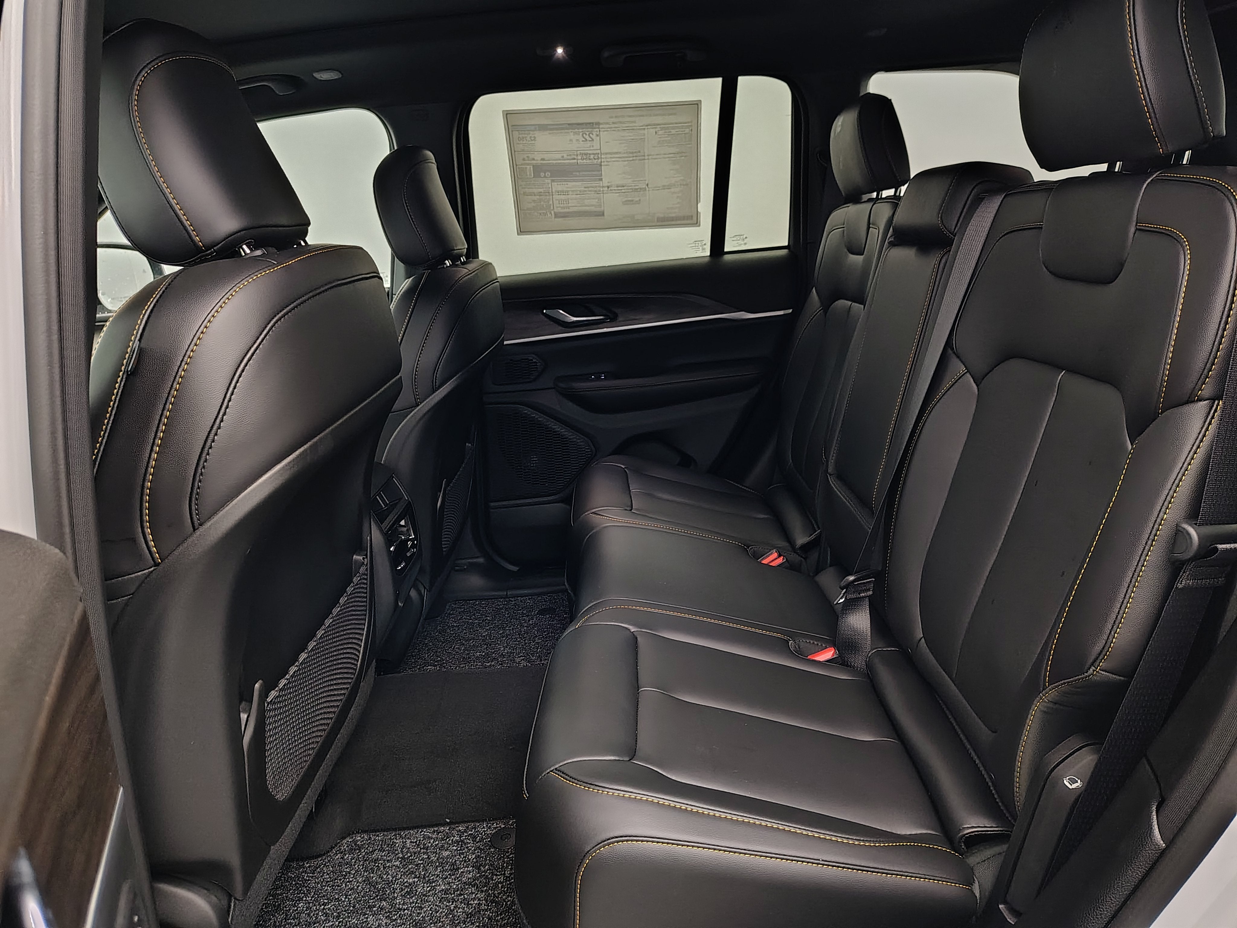 2026 Jeep Grand Cherokee 85th Anniversary Edition