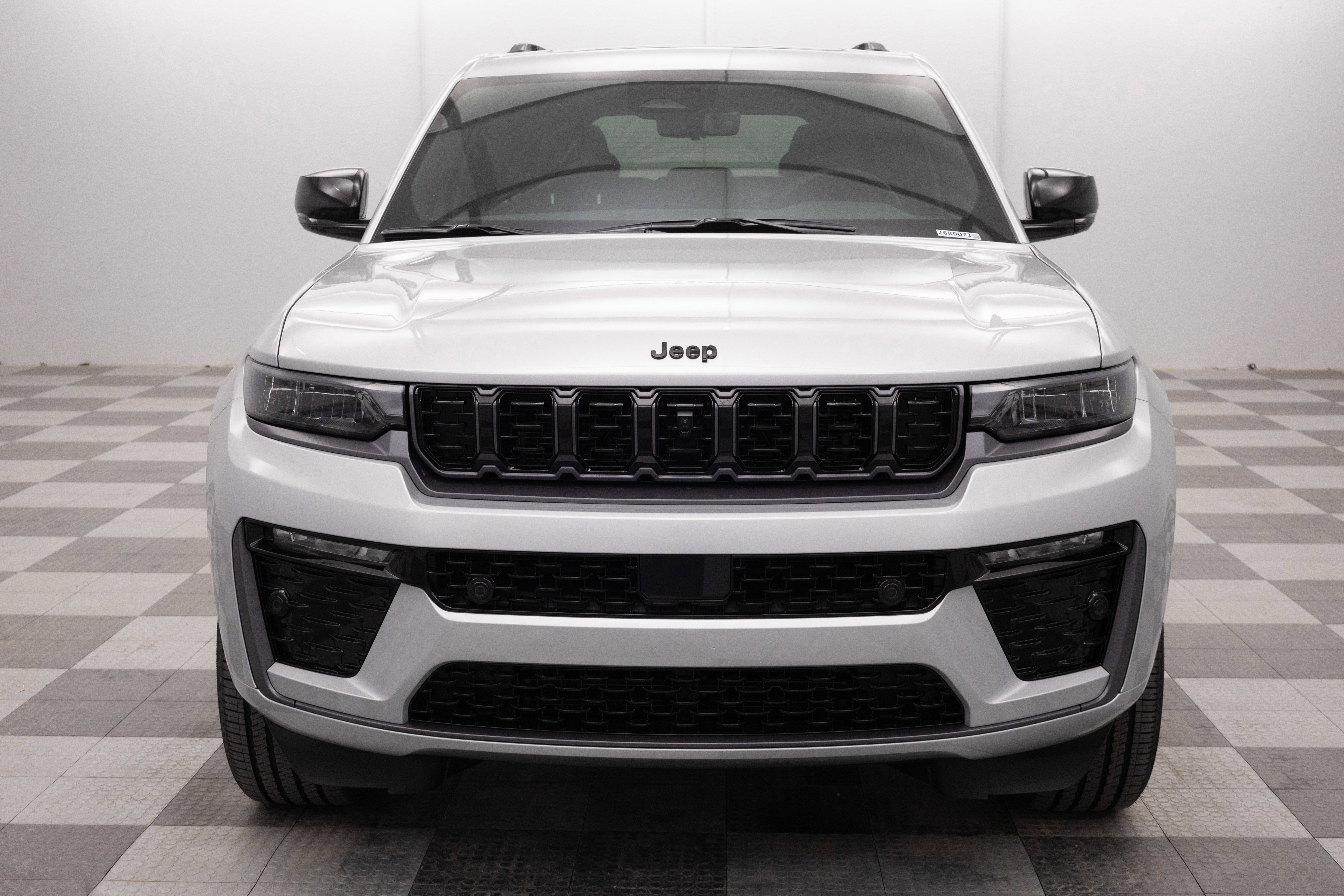 2026 Jeep Grand Cherokee GRAND CHEROKEE LIMITED RESERVE 4X4