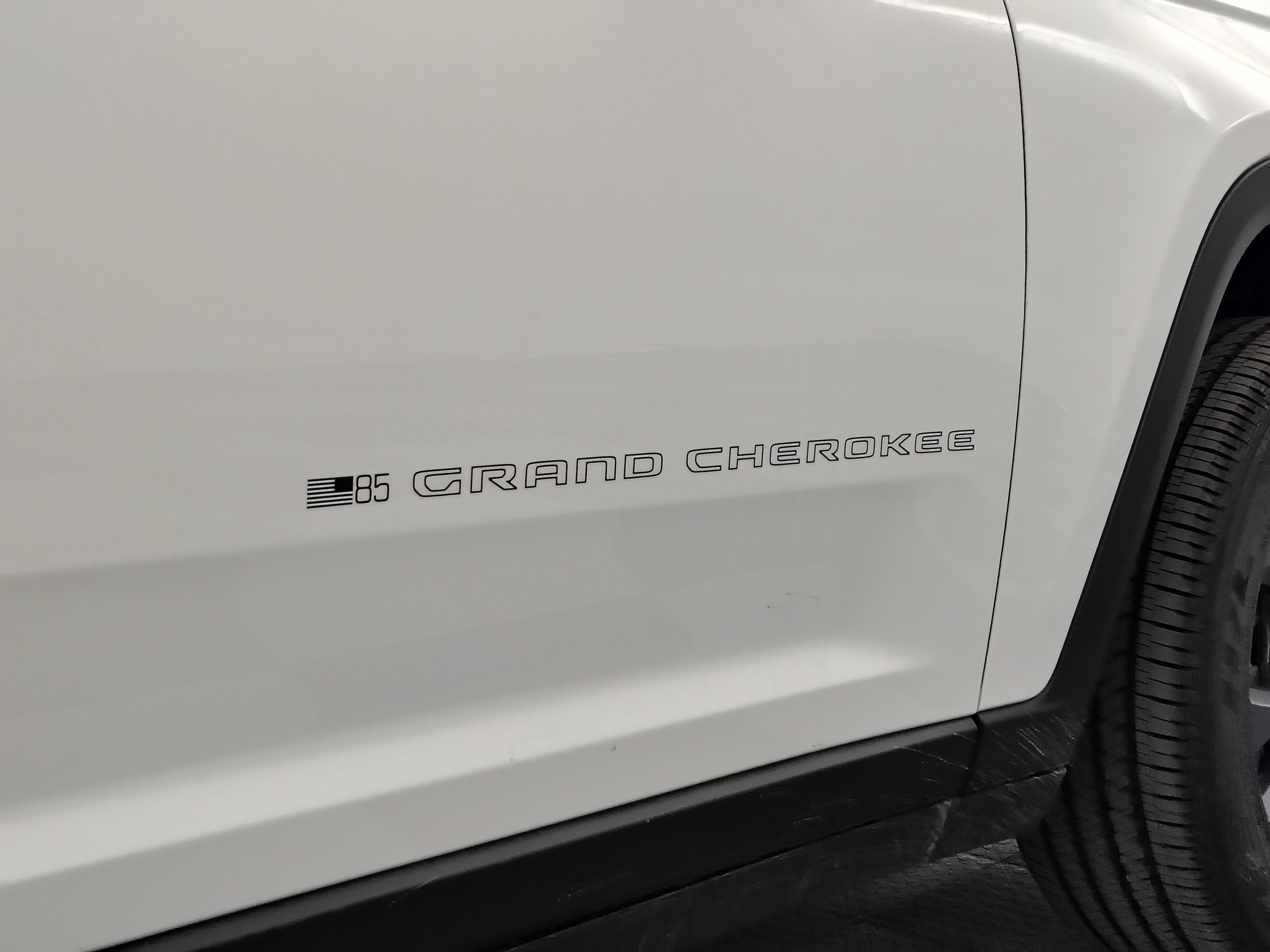 2026 Jeep Grand Cherokee 85th Anniversary Edition