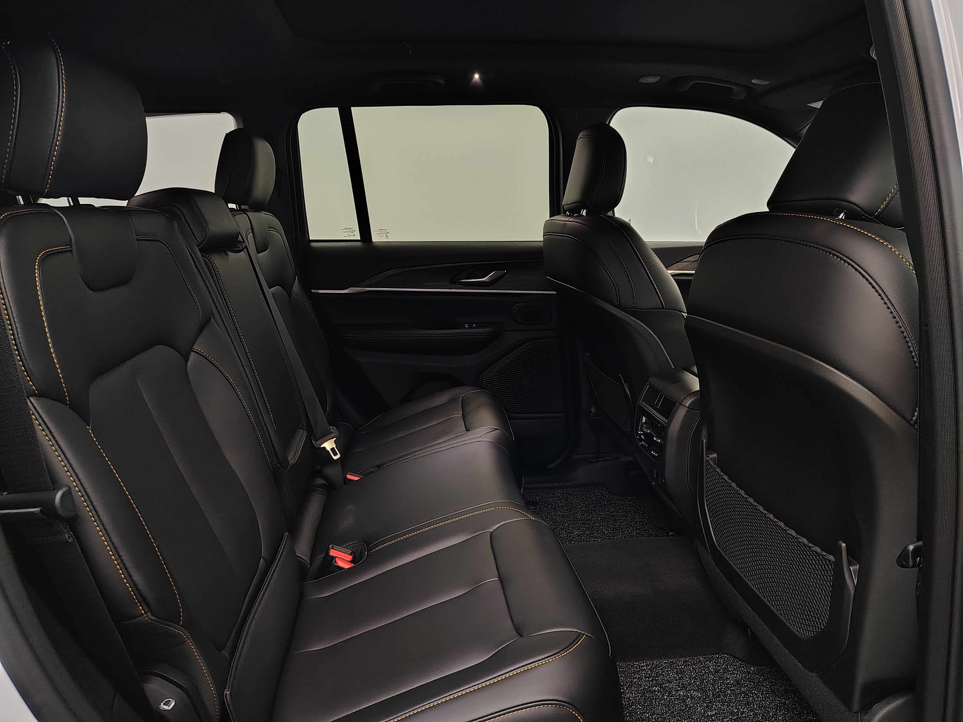 2026 Jeep Grand Cherokee 85th Anniversary Edition