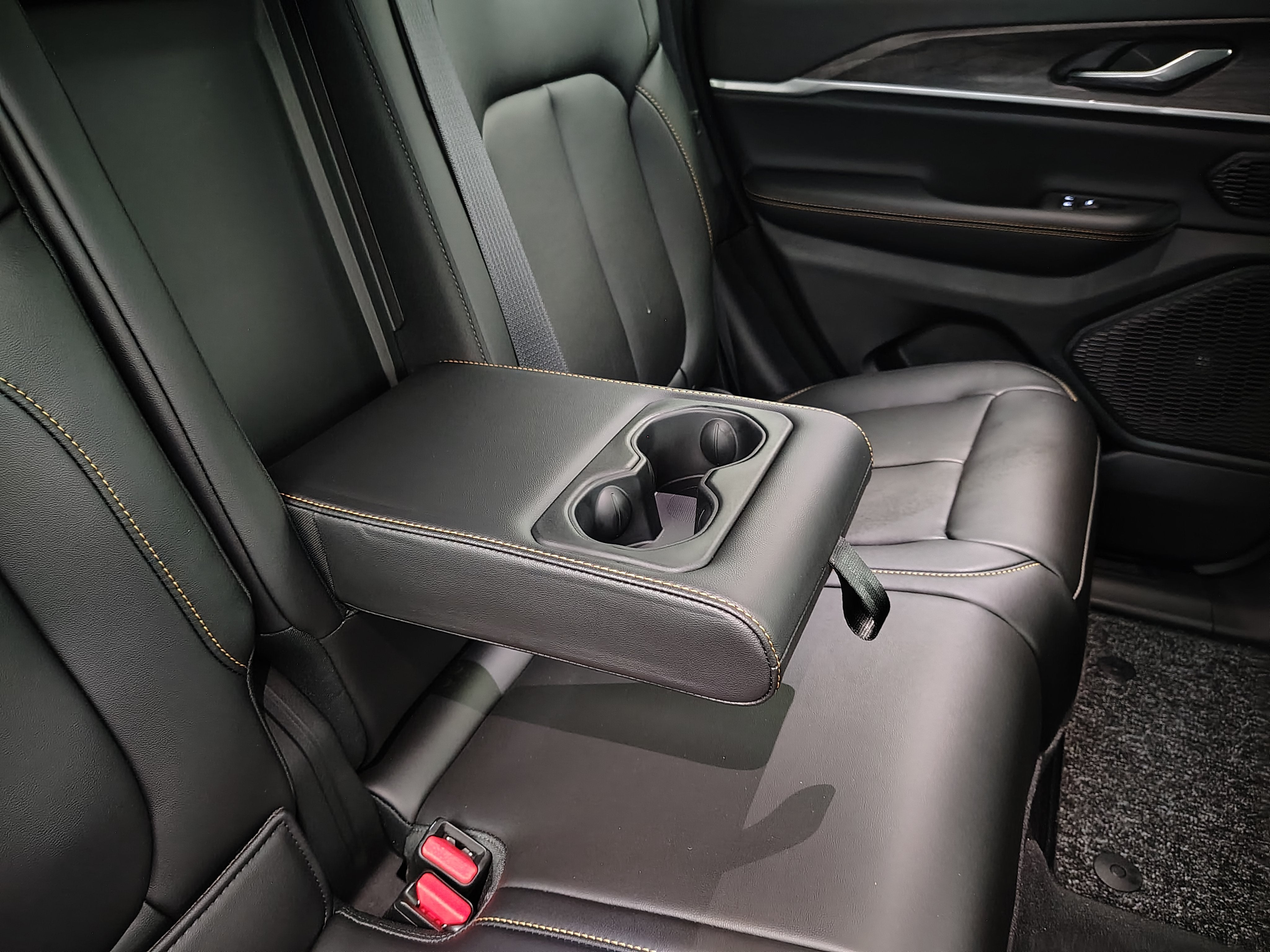 2026 Jeep Grand Cherokee 85th Anniversary Edition