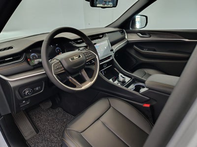 2026 Jeep Grand Cherokee 85th Anniversary Edition