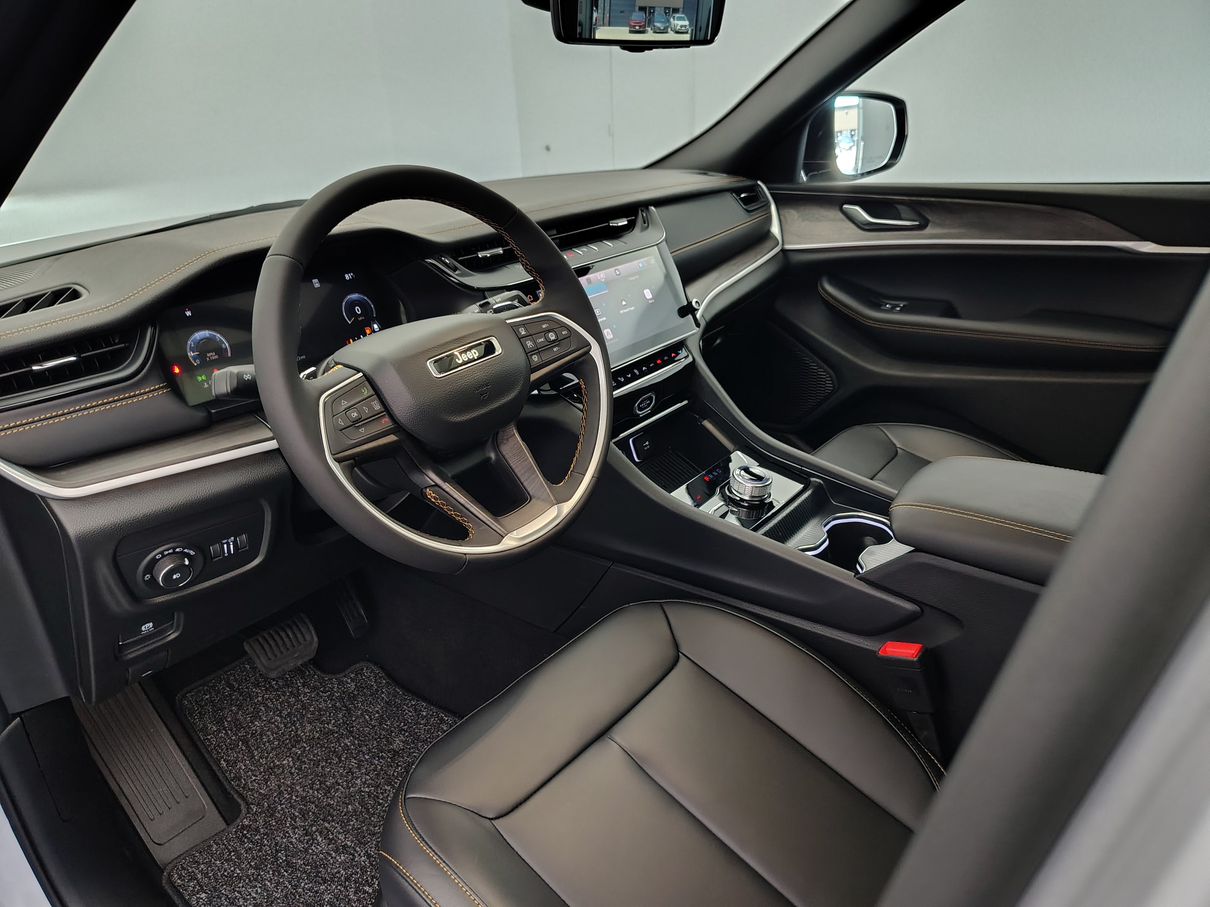 2026 Jeep Grand Cherokee 85th Anniversary Edition