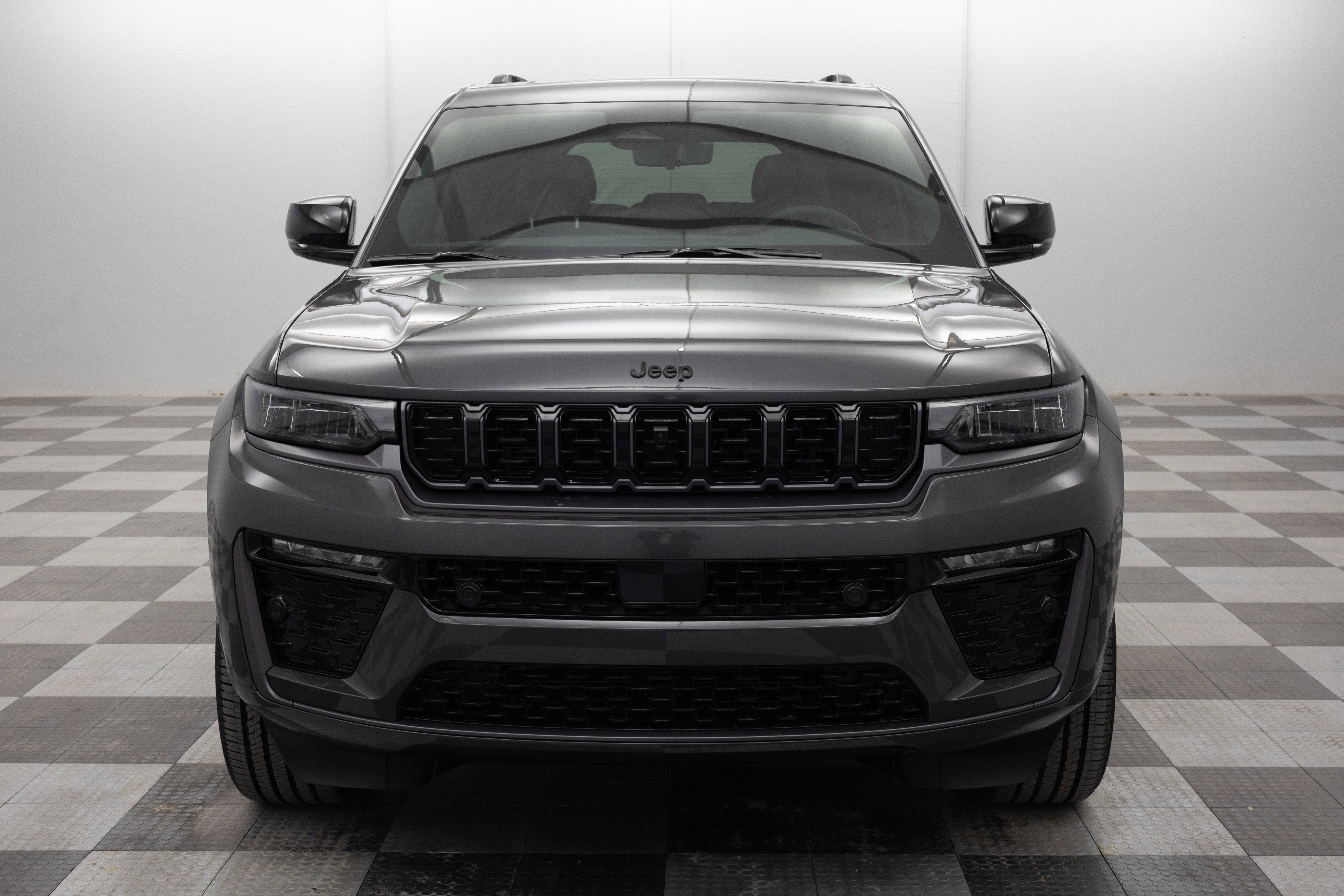2026 Jeep Grand Cherokee GRAND CHEROKEE LIMITED RESERVE 4X4