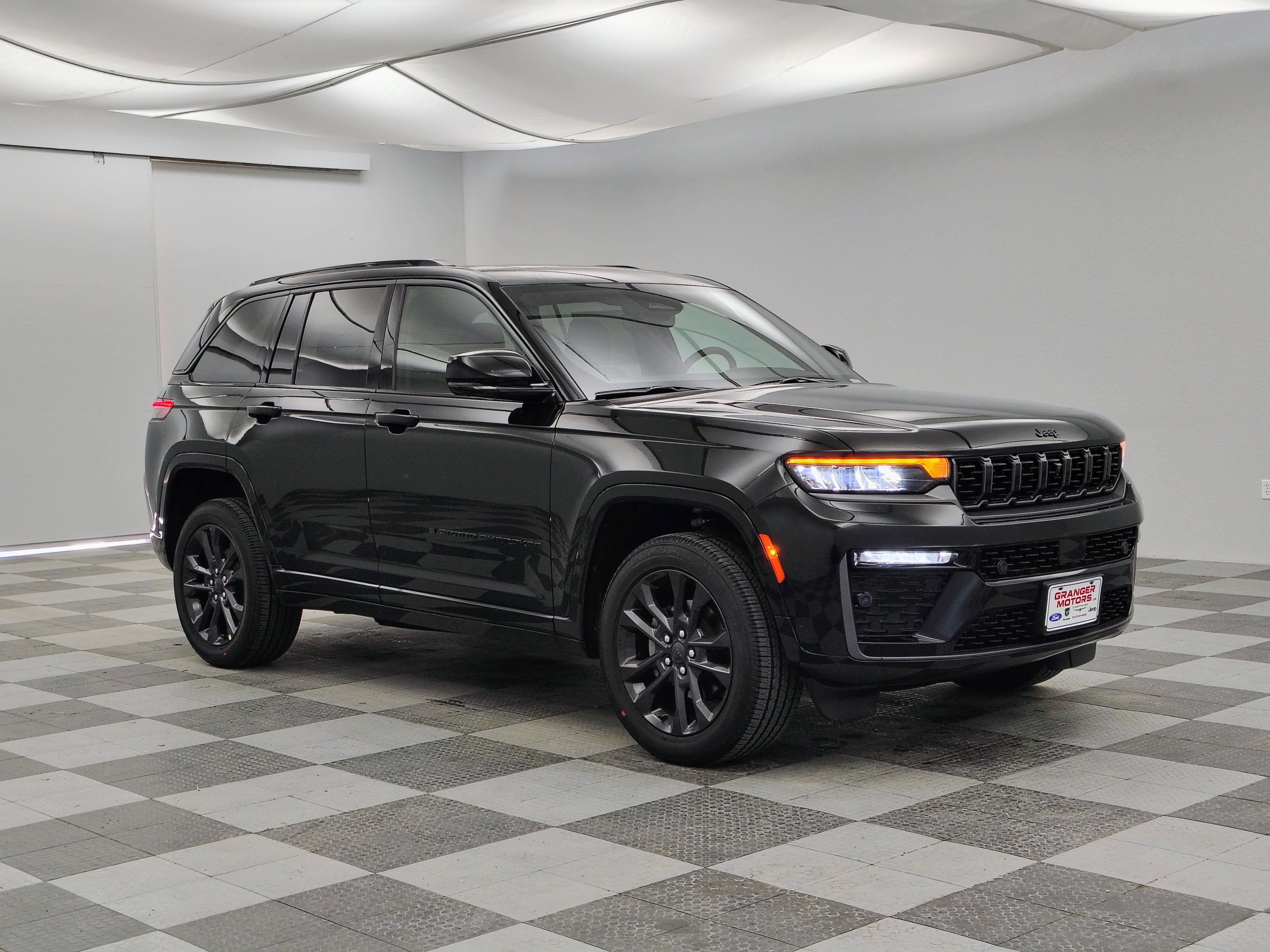 2026 Jeep Grand Cherokee Limited Reserve