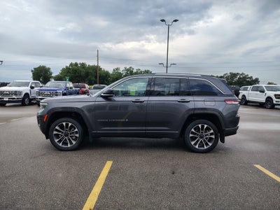 2022 Jeep Grand Cherokee Overland