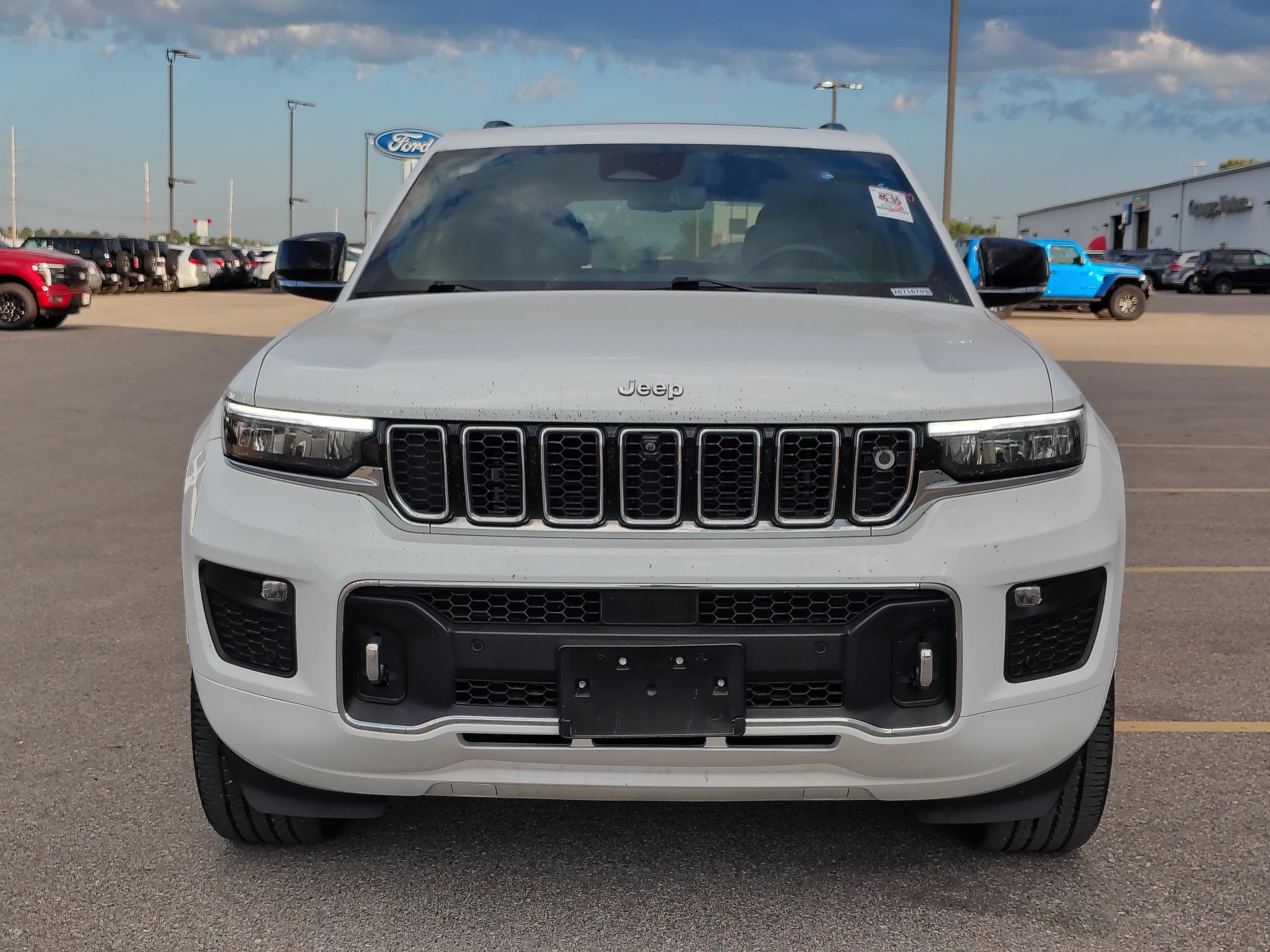 2023 Jeep Grand Cherokee Overland