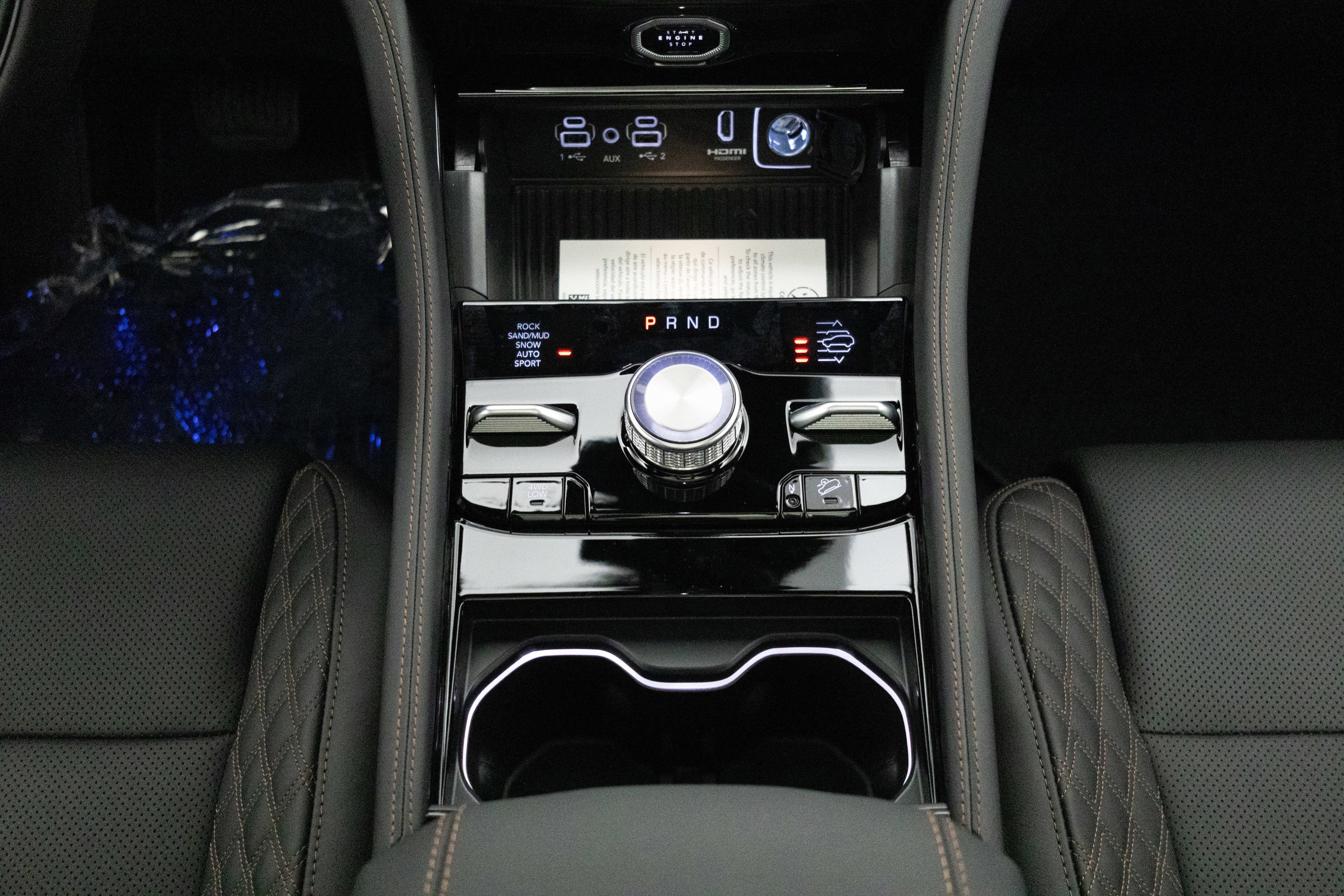 2026 Jeep Grand Cherokee GRAND CHEROKEE SUMMIT 4X4