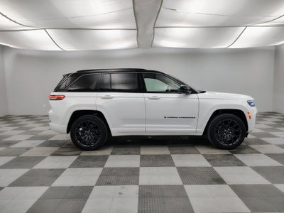 2026 Jeep Grand Cherokee GRAND CHEROKEE SUMMIT 4X4