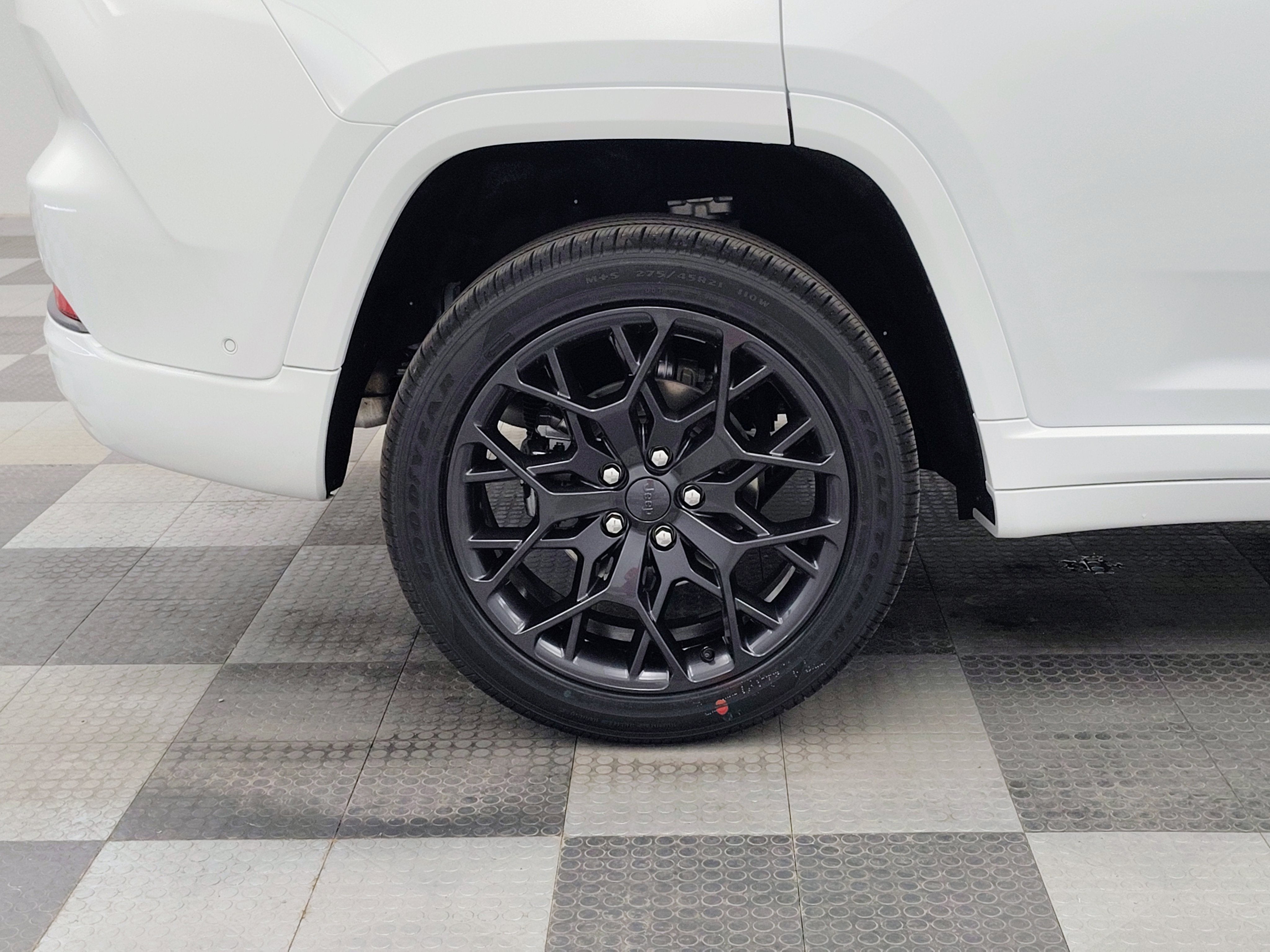 2026 Jeep Grand Cherokee GRAND CHEROKEE SUMMIT 4X4