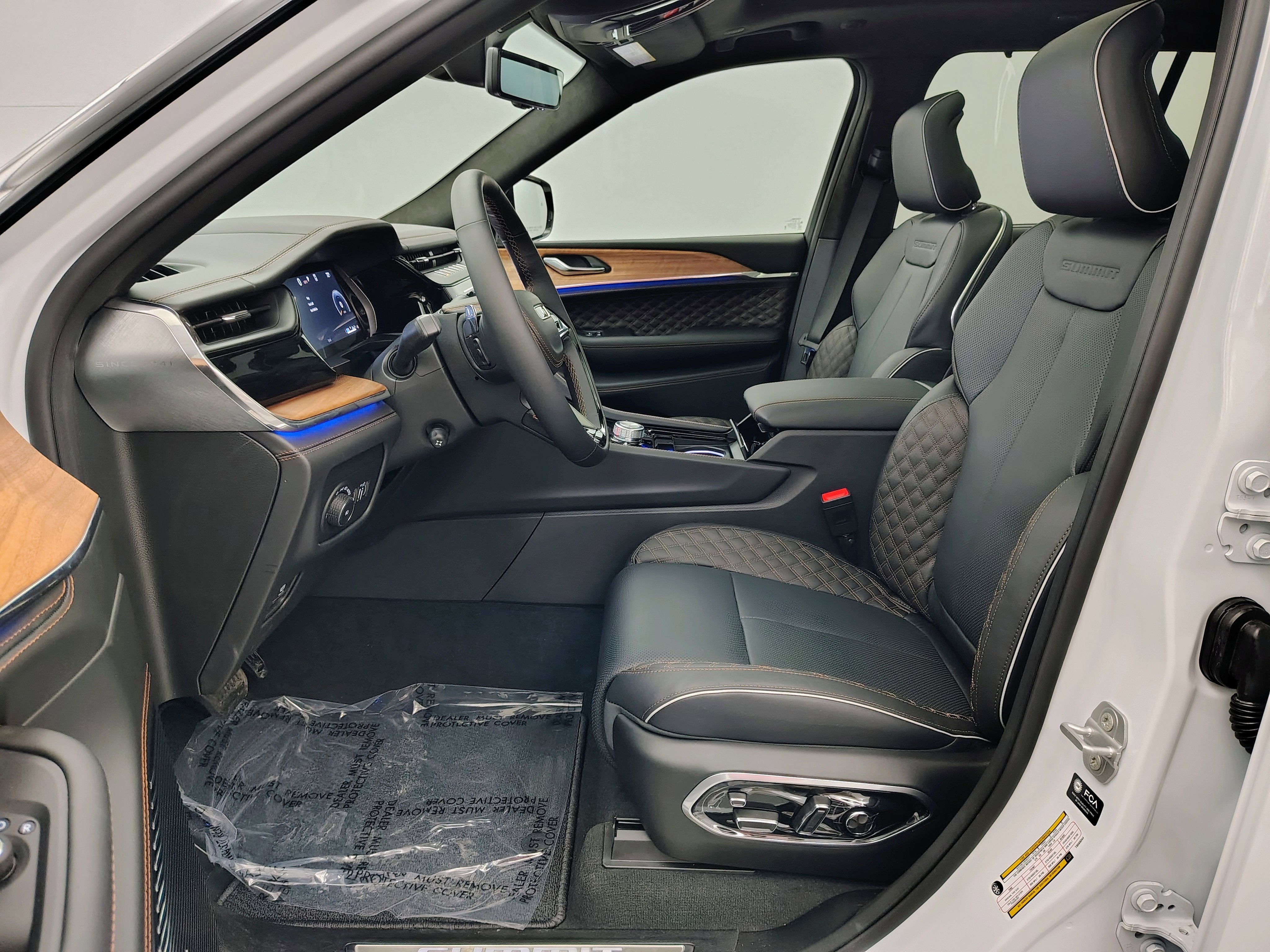 2026 Jeep Grand Cherokee GRAND CHEROKEE SUMMIT 4X4