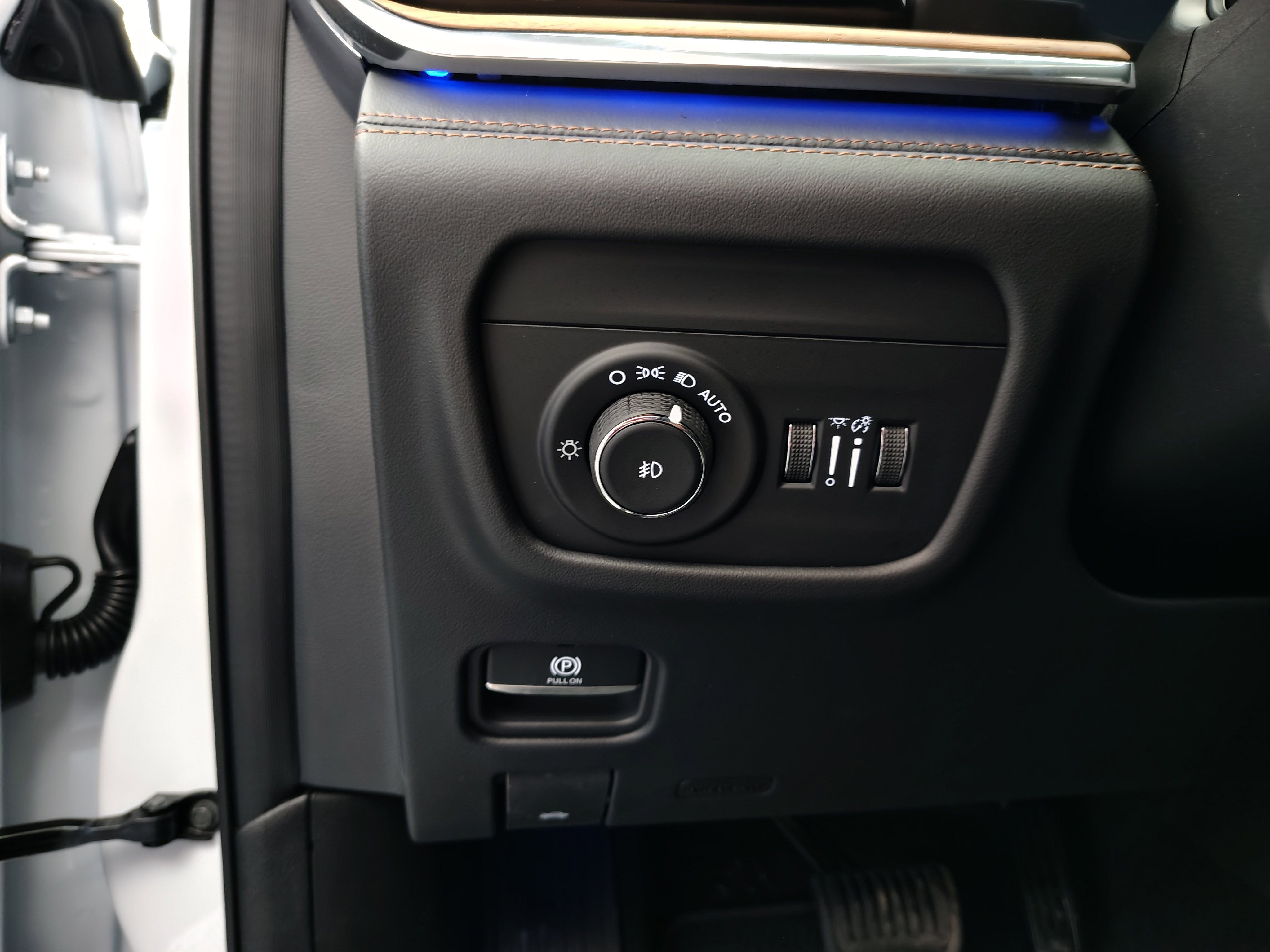 2026 Jeep Grand Cherokee GRAND CHEROKEE SUMMIT 4X4