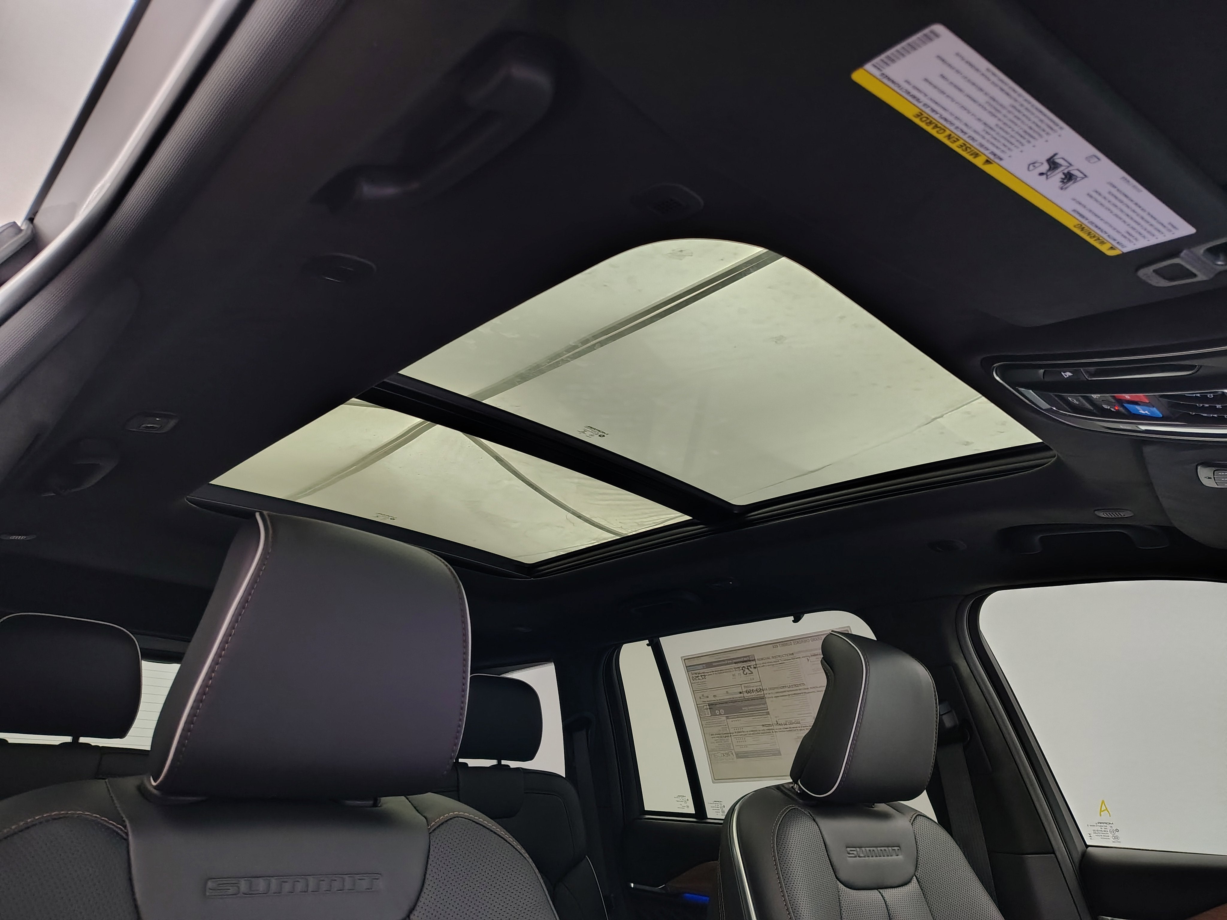 2026 Jeep Grand Cherokee GRAND CHEROKEE SUMMIT 4X4