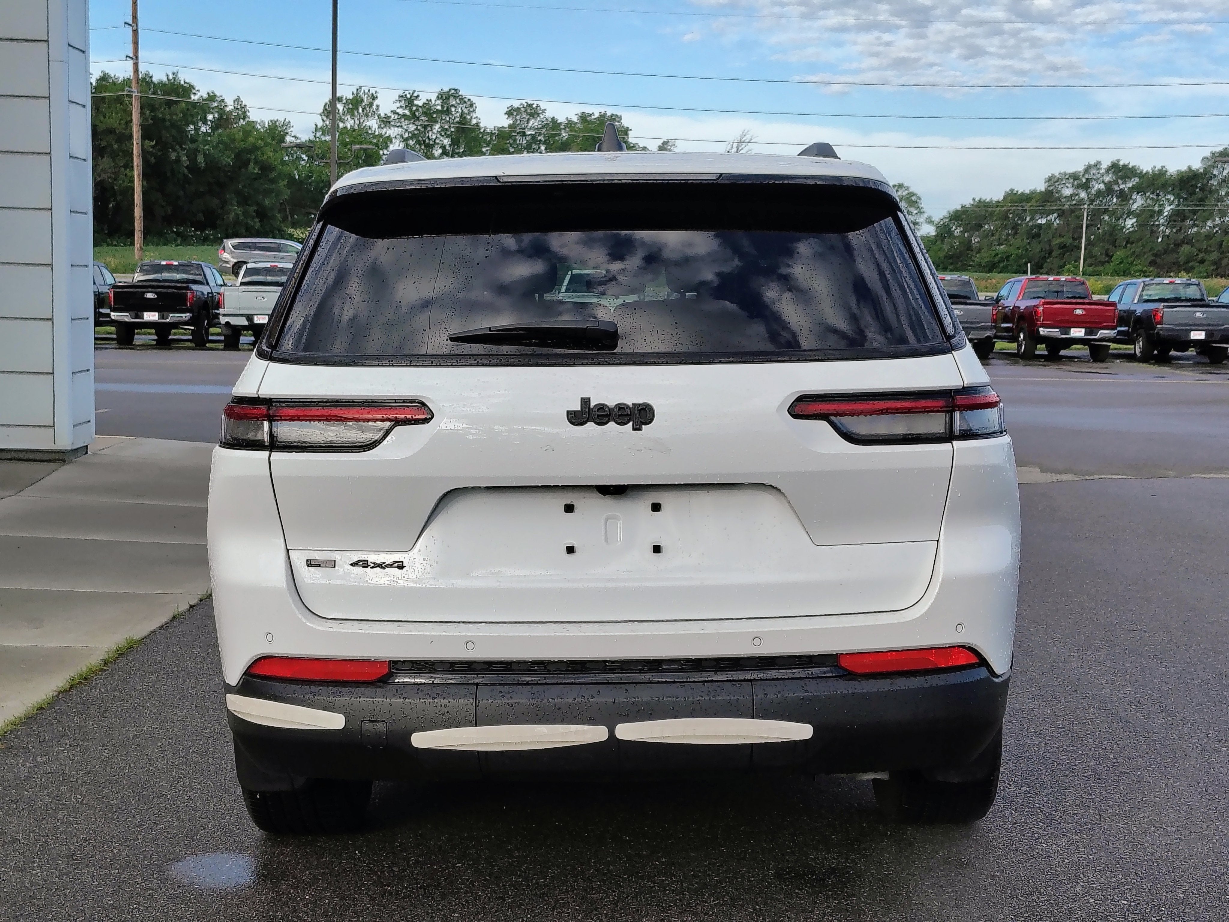 2023 Jeep Grand Cherokee L Altitude 4x4