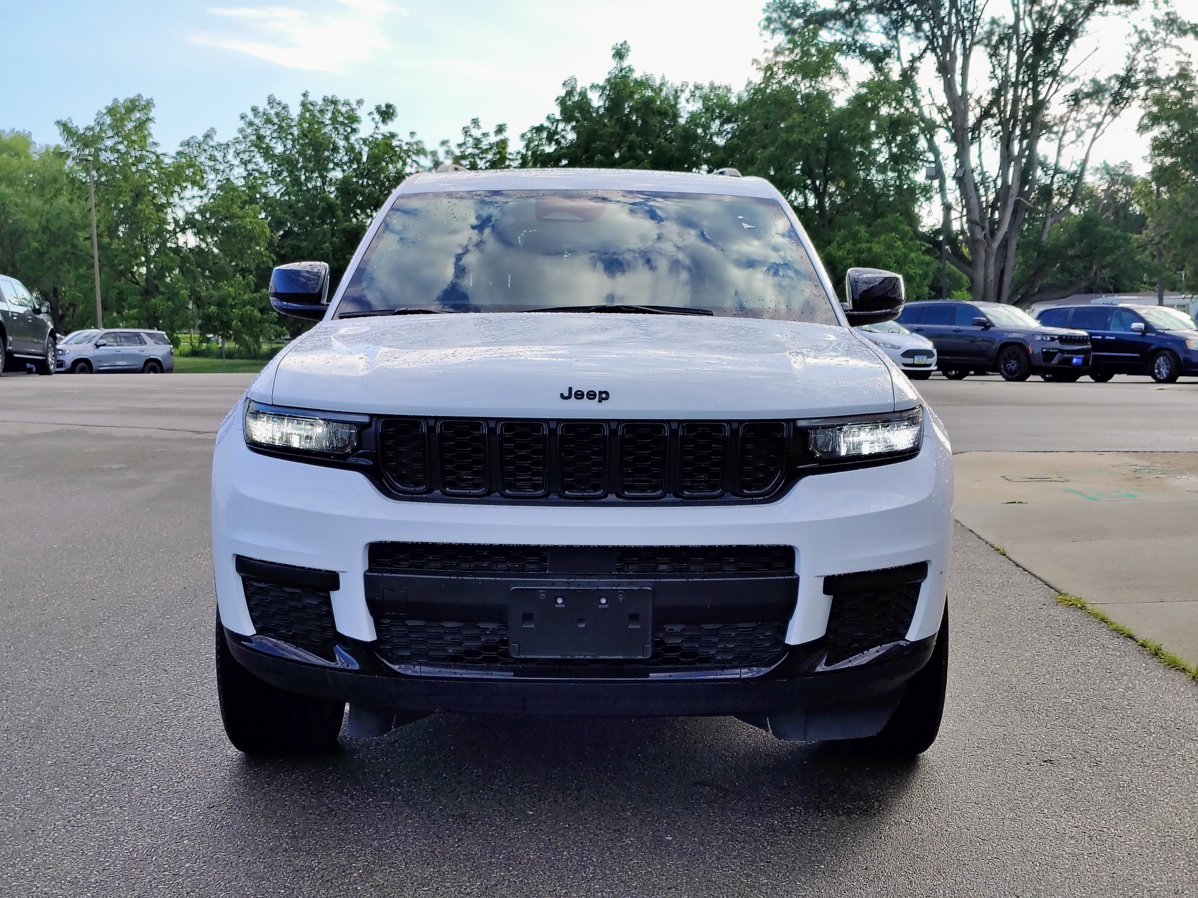 2023 Jeep Grand Cherokee L Altitude 4x4