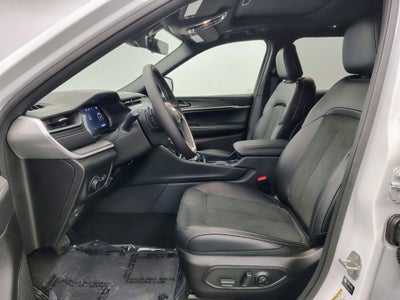 2026 Jeep Grand Cherokee GRAND CHEROKEE L LAREDO ALTITUDE 4X4