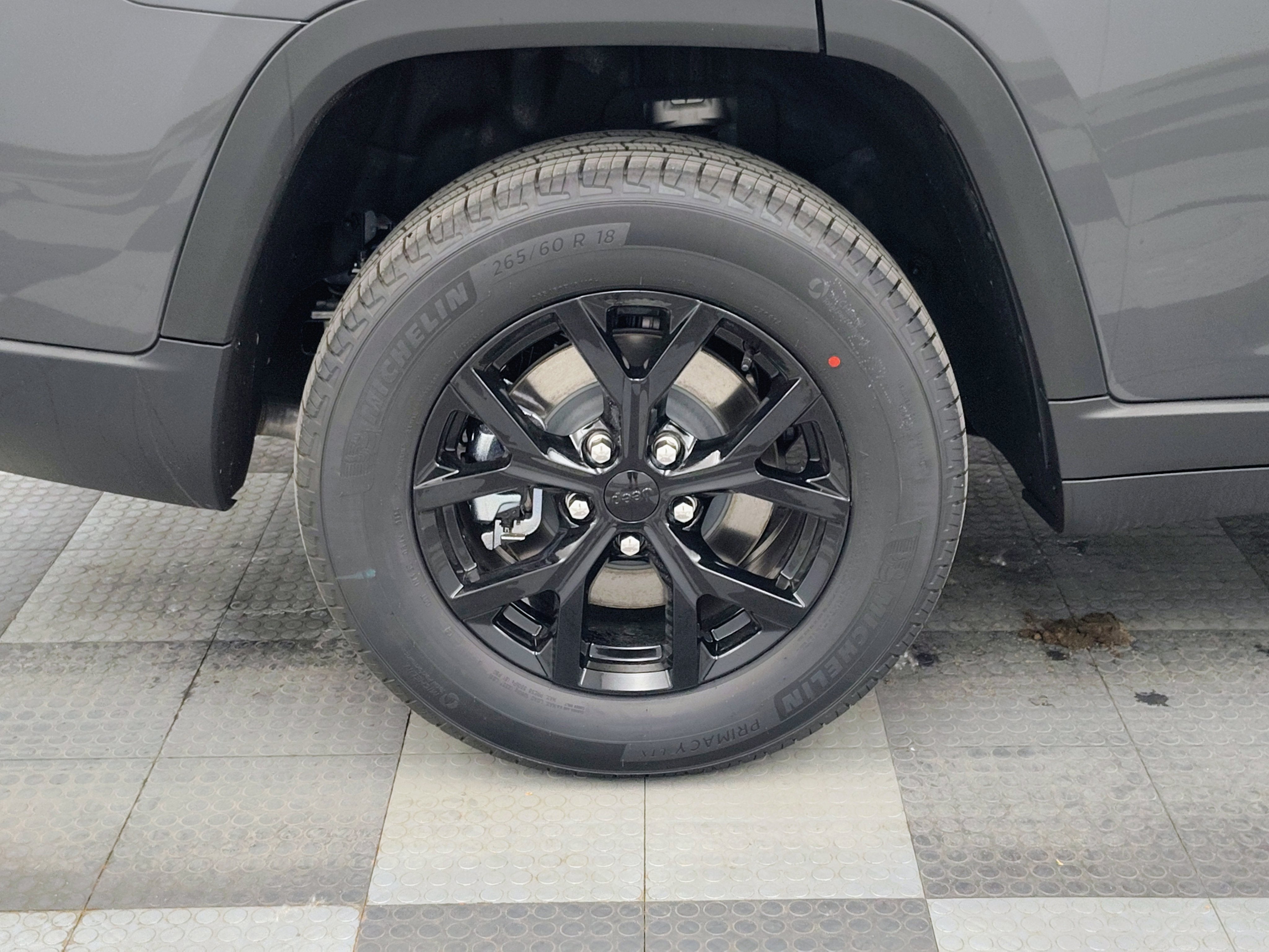 2026 Jeep Grand Cherokee GRAND CHEROKEE L LAREDO ALTITUDE 4X4