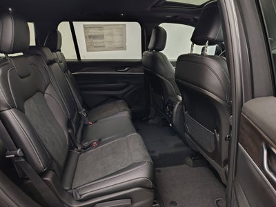 2026 Jeep Grand Cherokee GRAND CHEROKEE L LAREDO ALTITUDE 4X4