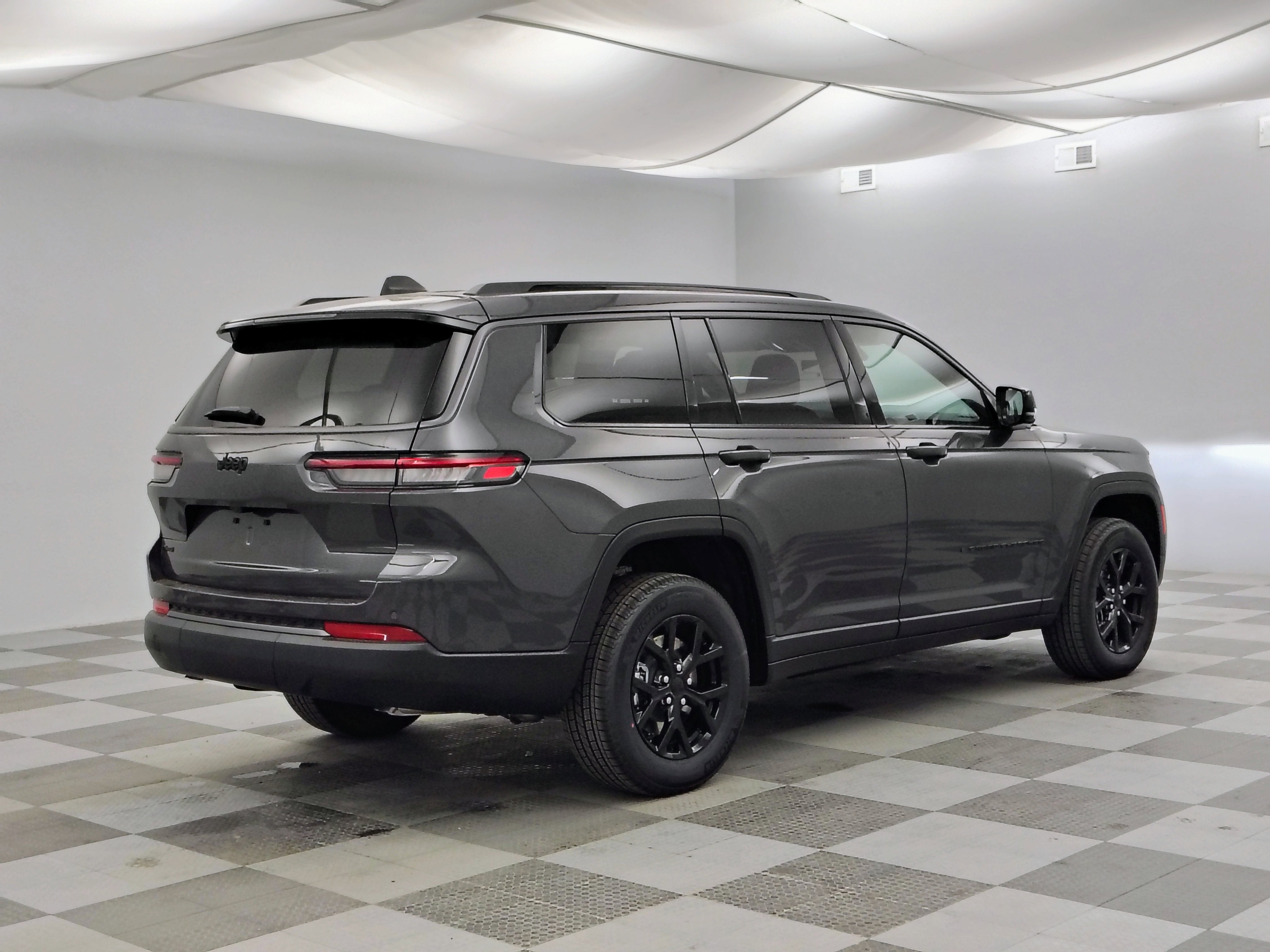 2026 Jeep Grand Cherokee GRAND CHEROKEE L LAREDO ALTITUDE 4X4