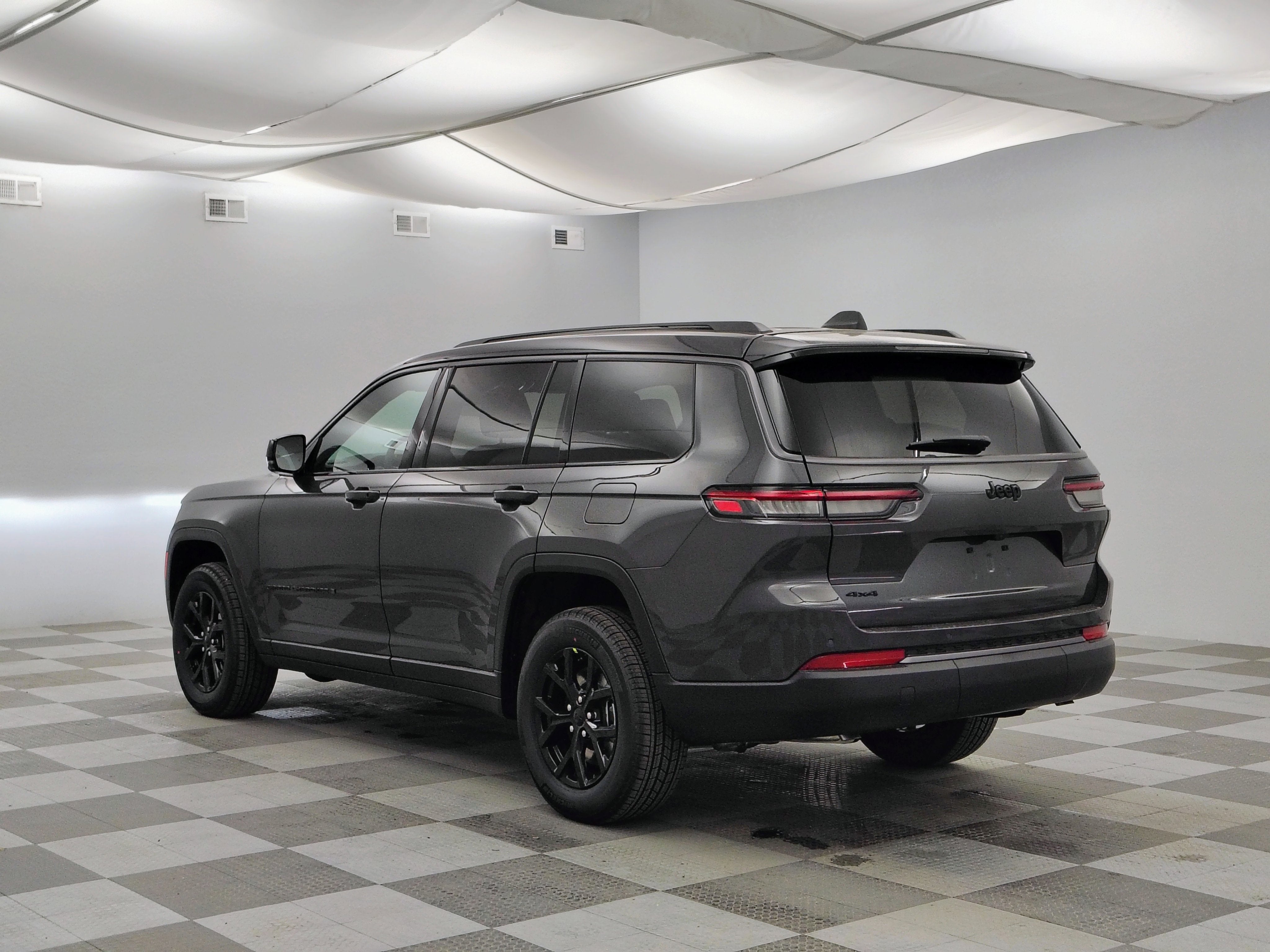 2026 Jeep Grand Cherokee GRAND CHEROKEE L LAREDO ALTITUDE 4X4